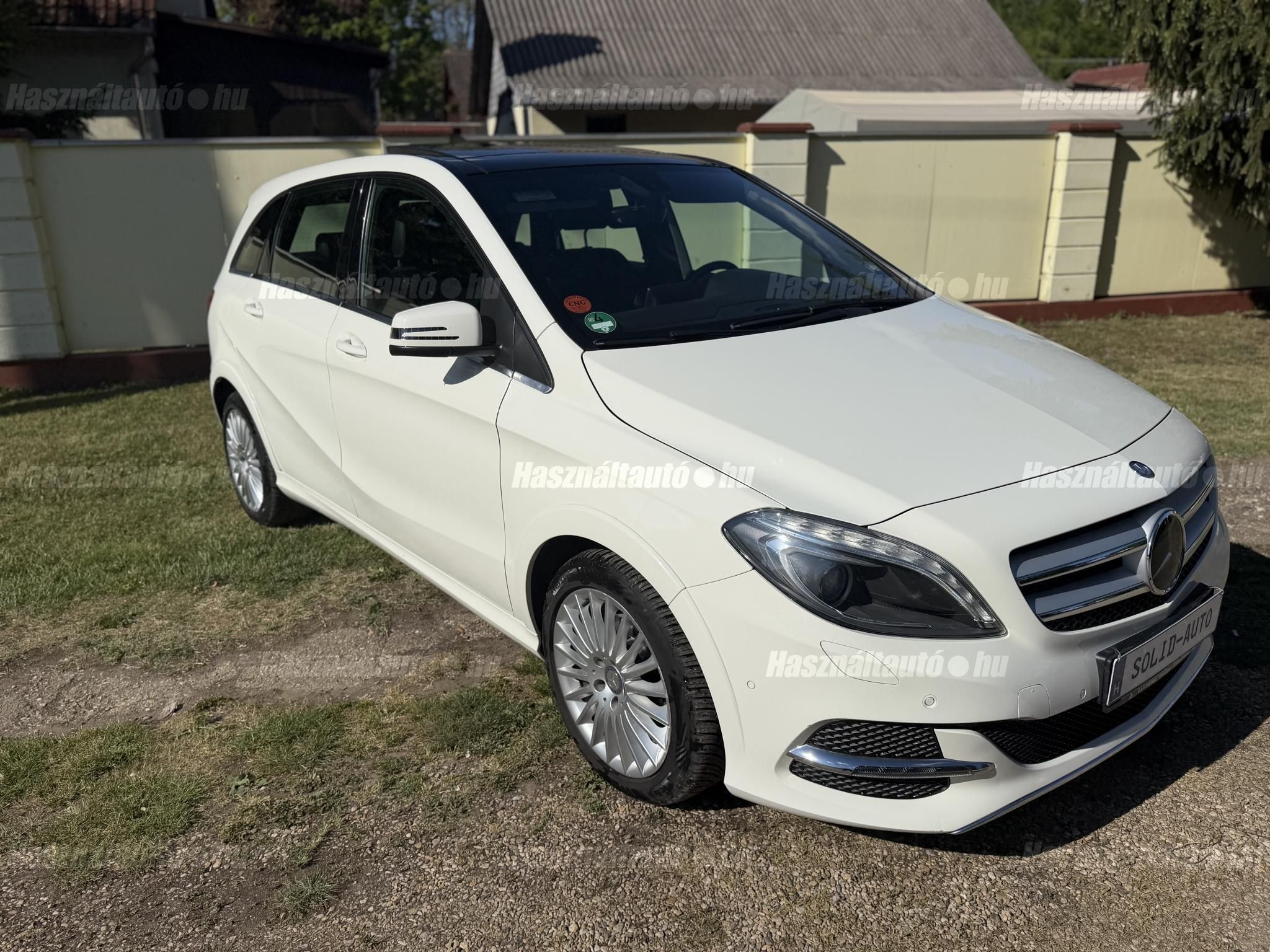 MERCEDES-BENZ B-OSZTÁLY 2014/5 - 1