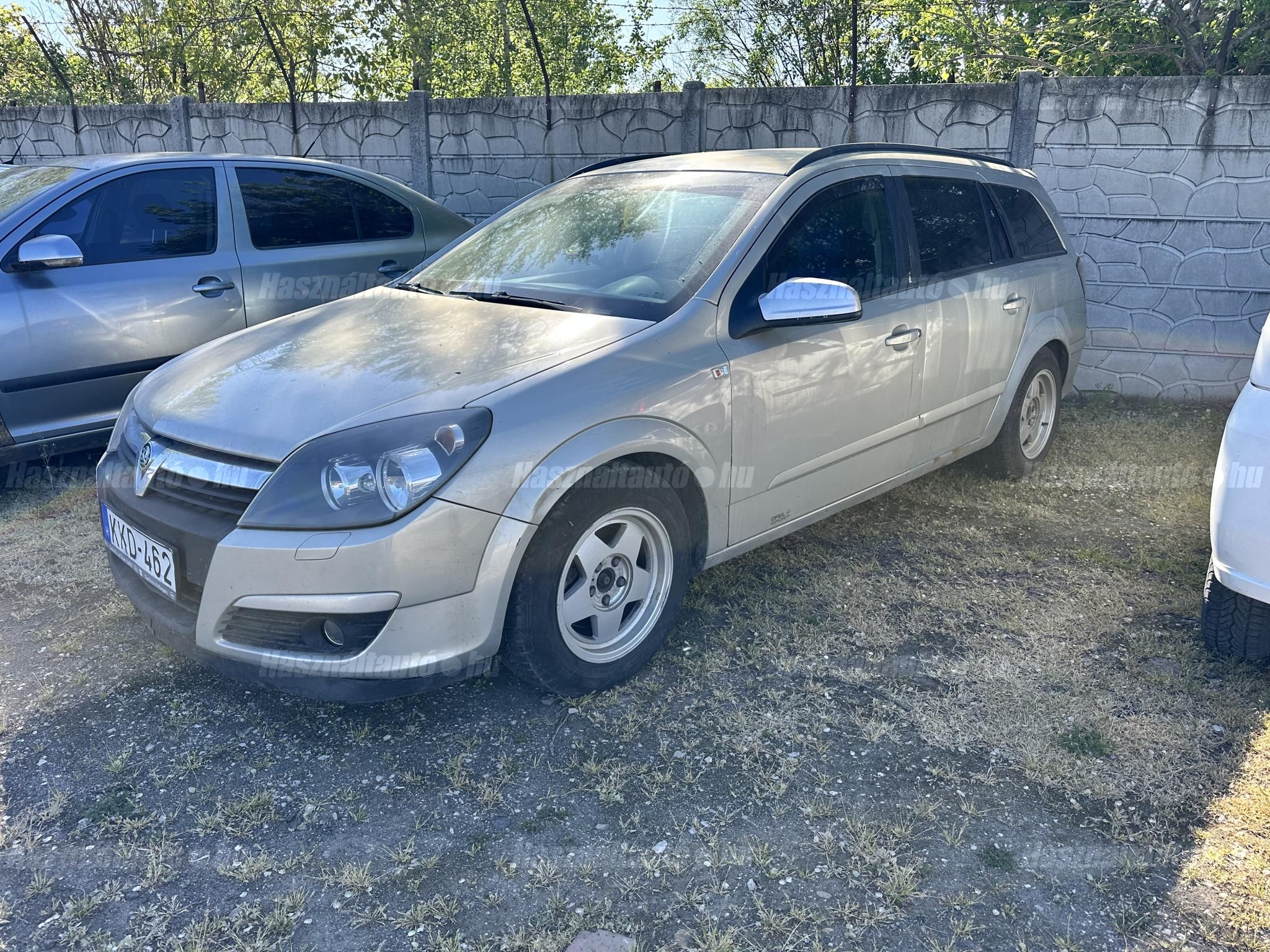 OPEL ASTRA H 2006/8 - 1