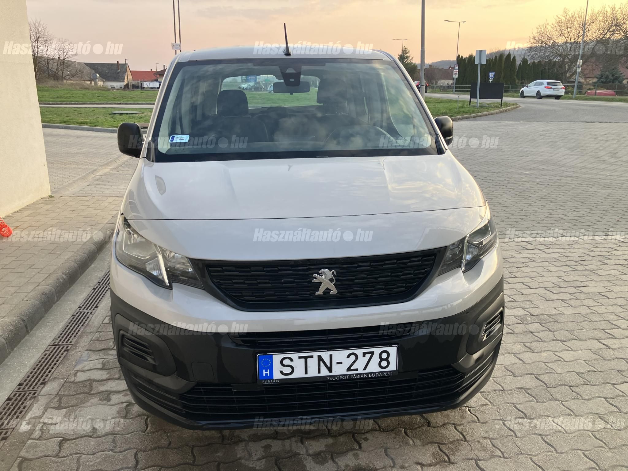 PEUGEOT RIFTER 2021/7 - 1