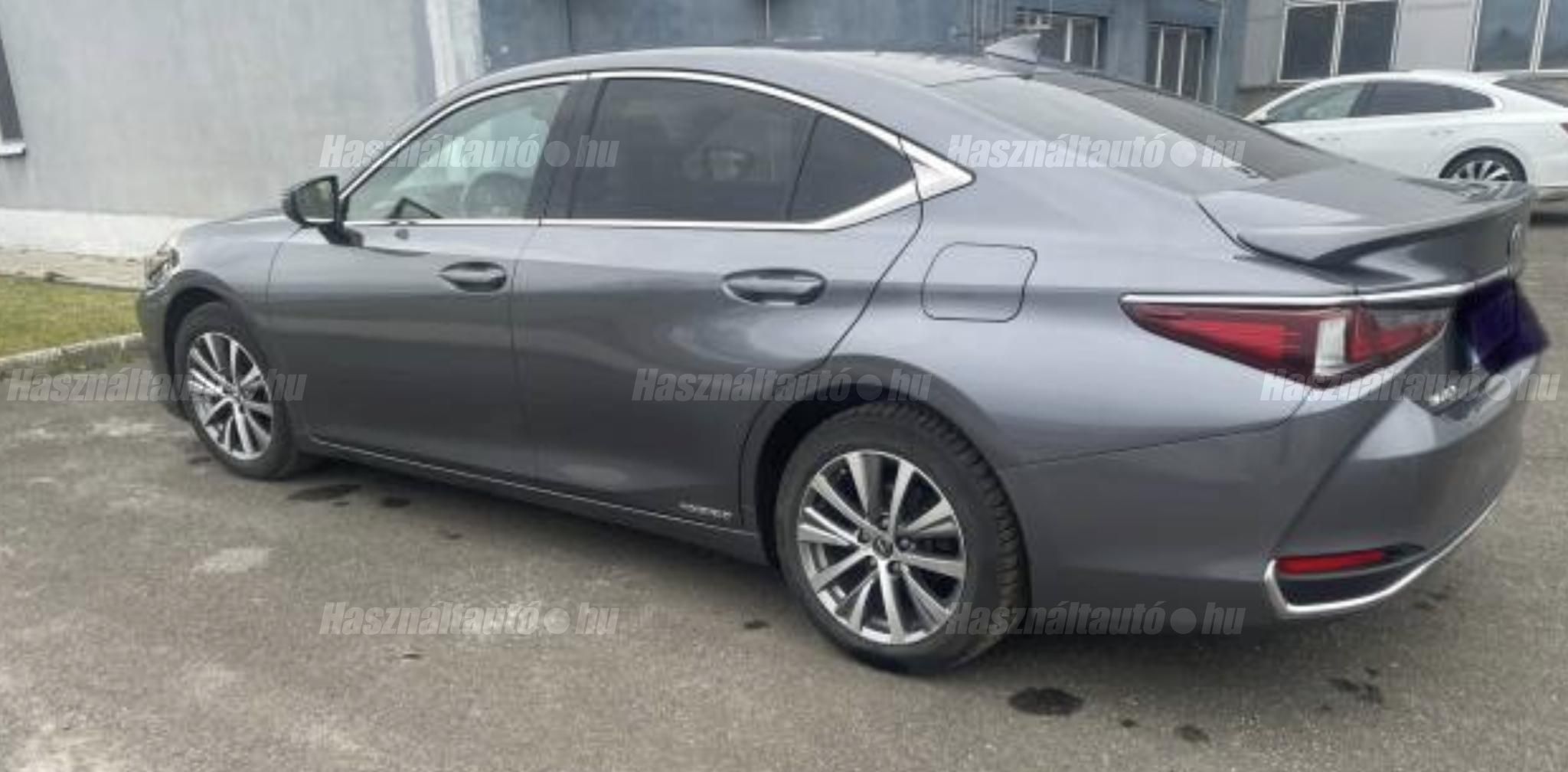 LEXUS ES 2019 - 1