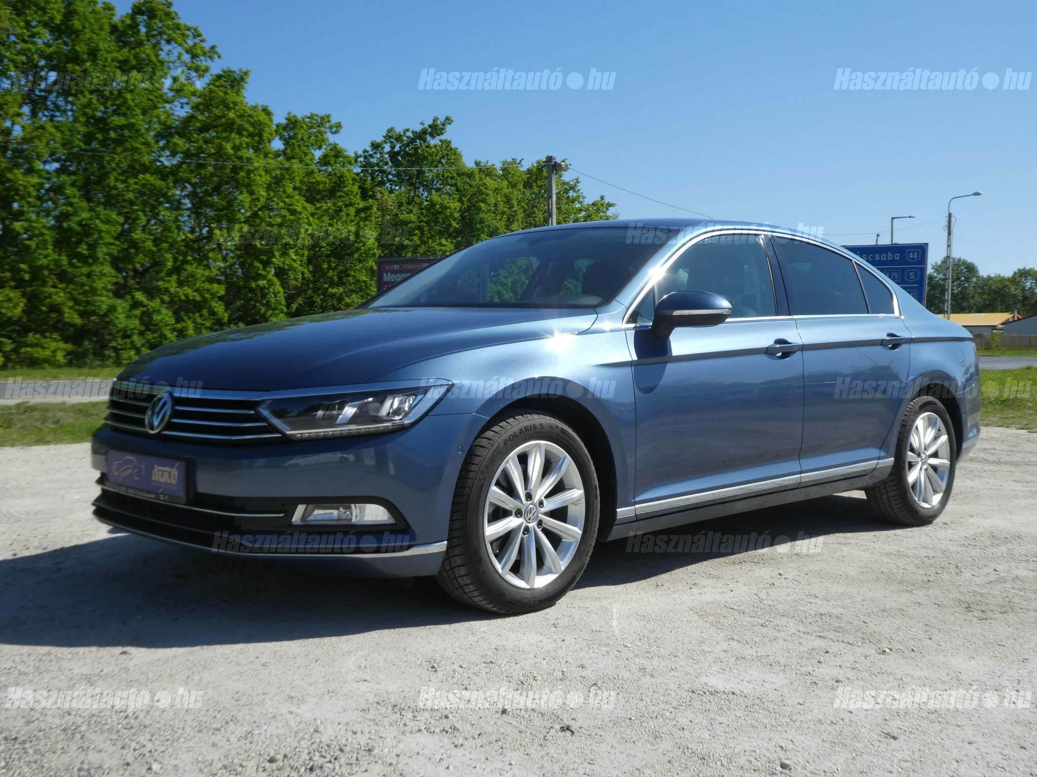 VOLKSWAGEN PASSAT 2018/12 - 1