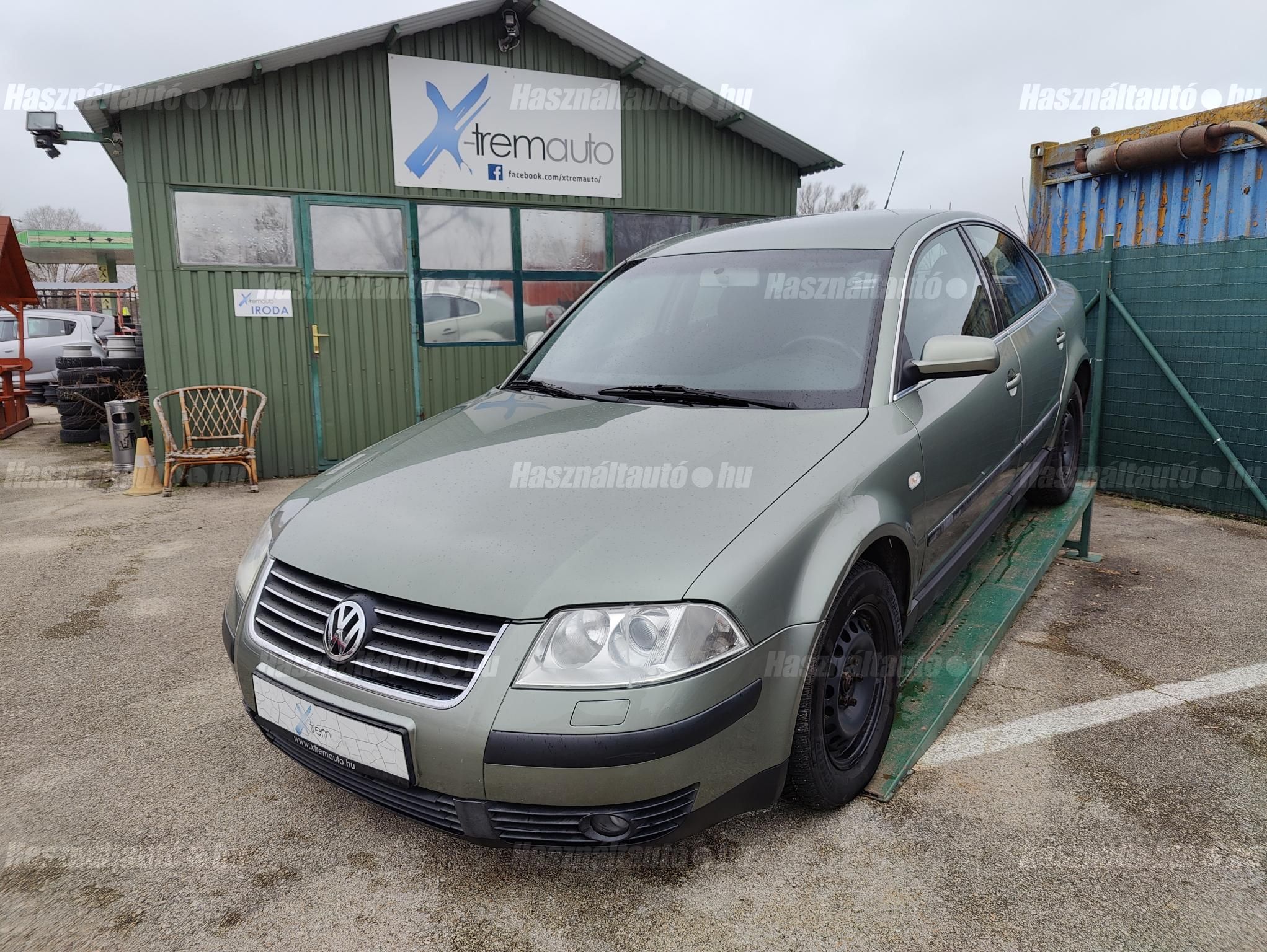 VOLKSWAGEN PASSAT V 2001/9 - 1