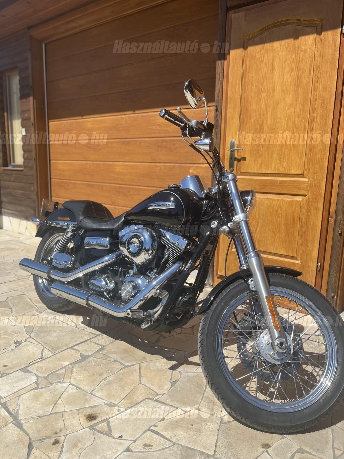 HARLEY-DAVIDSON DYNA 2010 - 1