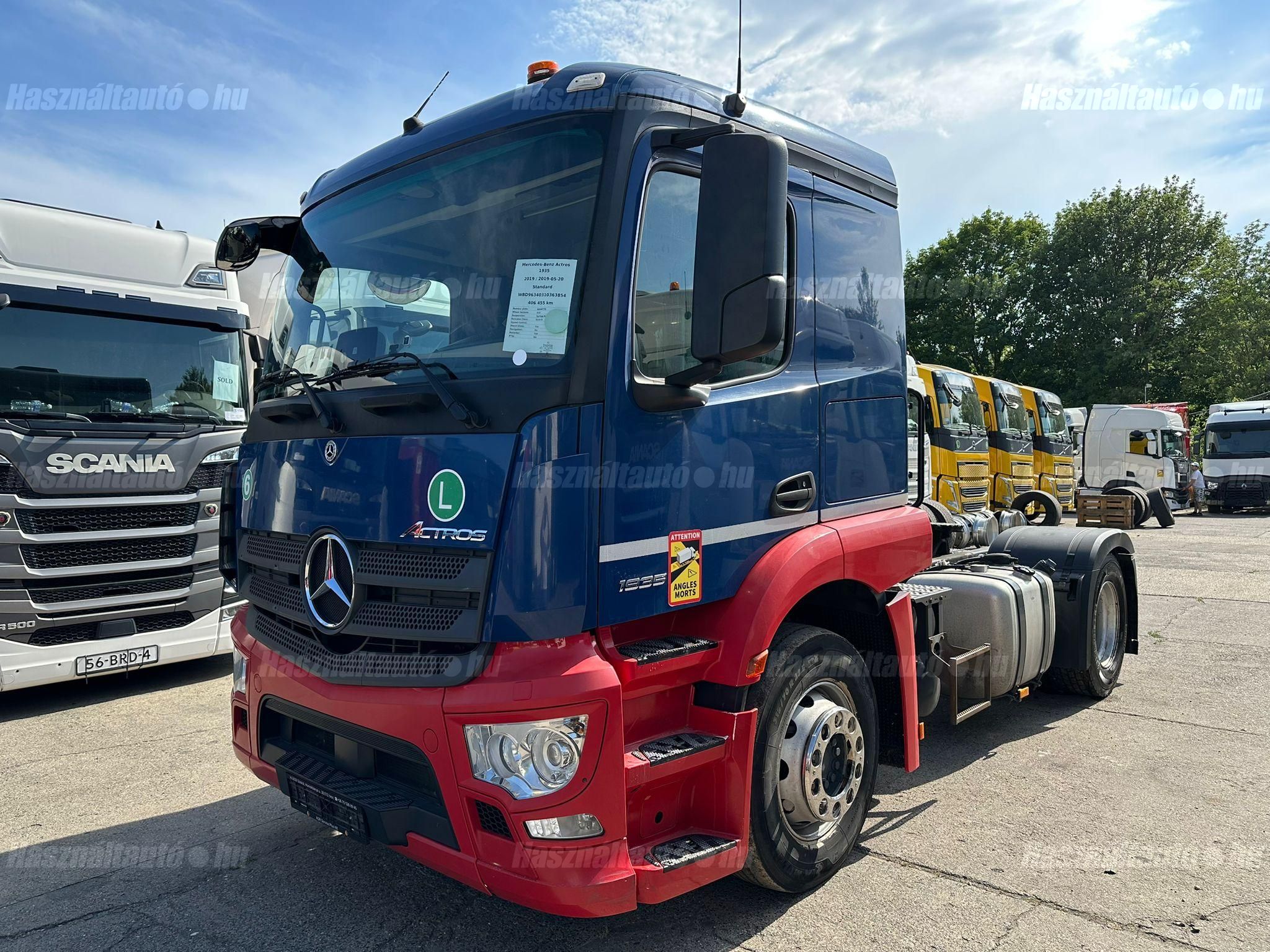 MERCEDES-BENZ 2019 - 1