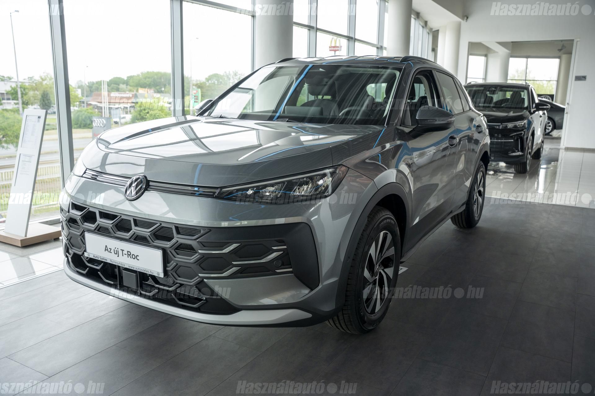 VOLKSWAGEN T-ROC 2026 - 1