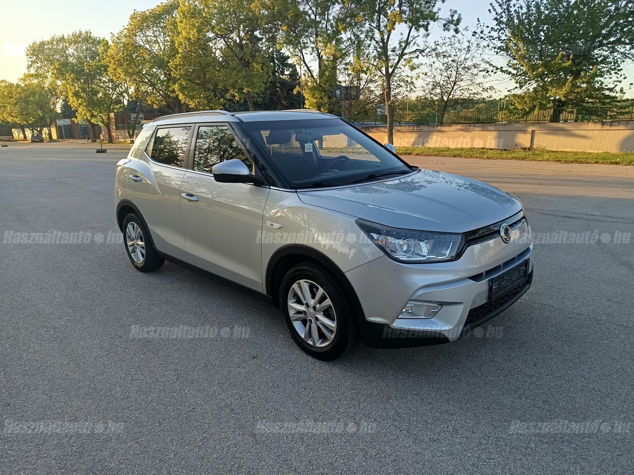 SSANGYONG TIVOLI 2016/4 - 1