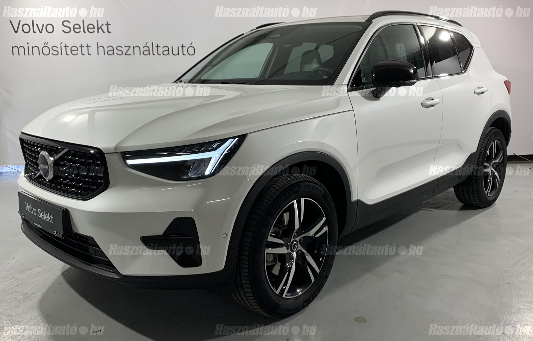 VOLVO XC40 2025/5 - 1