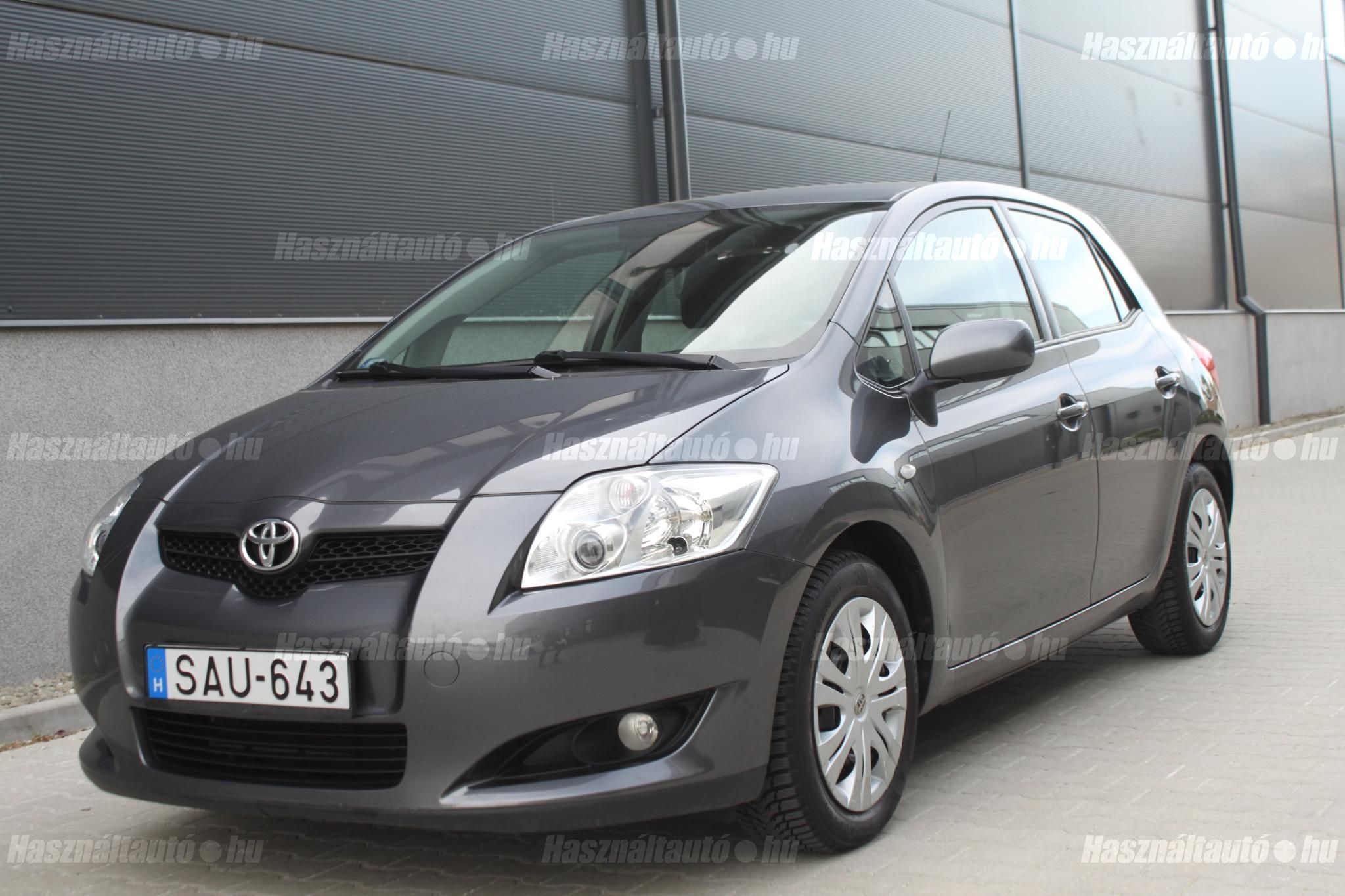 TOYOTA AURIS 2007/10 - 1
