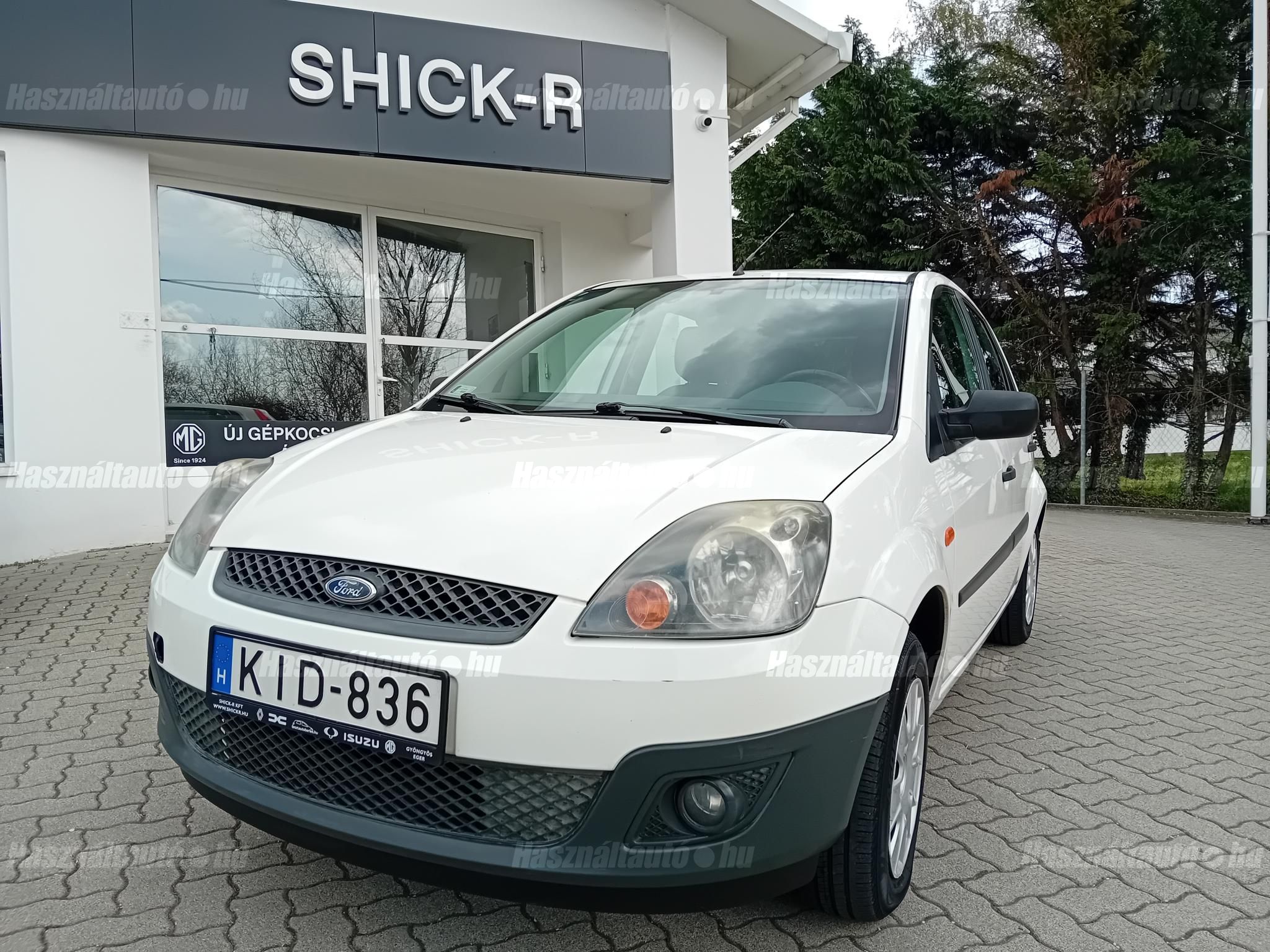 FORD FIESTA 2006/6 - 1