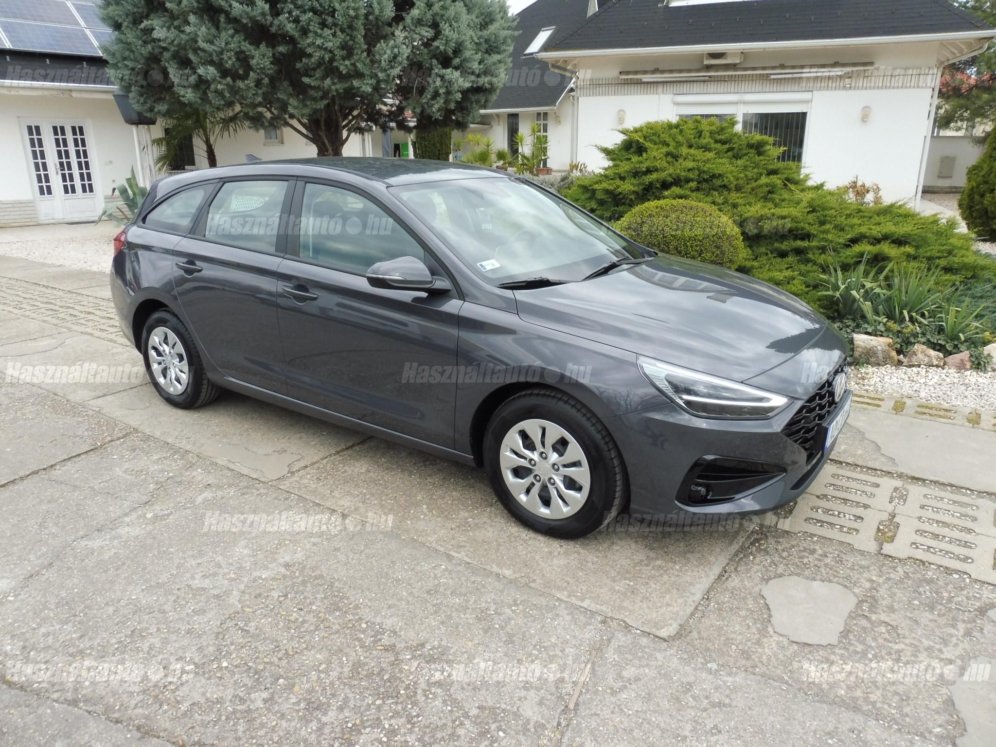 HYUNDAI I30 2025/5 - 1