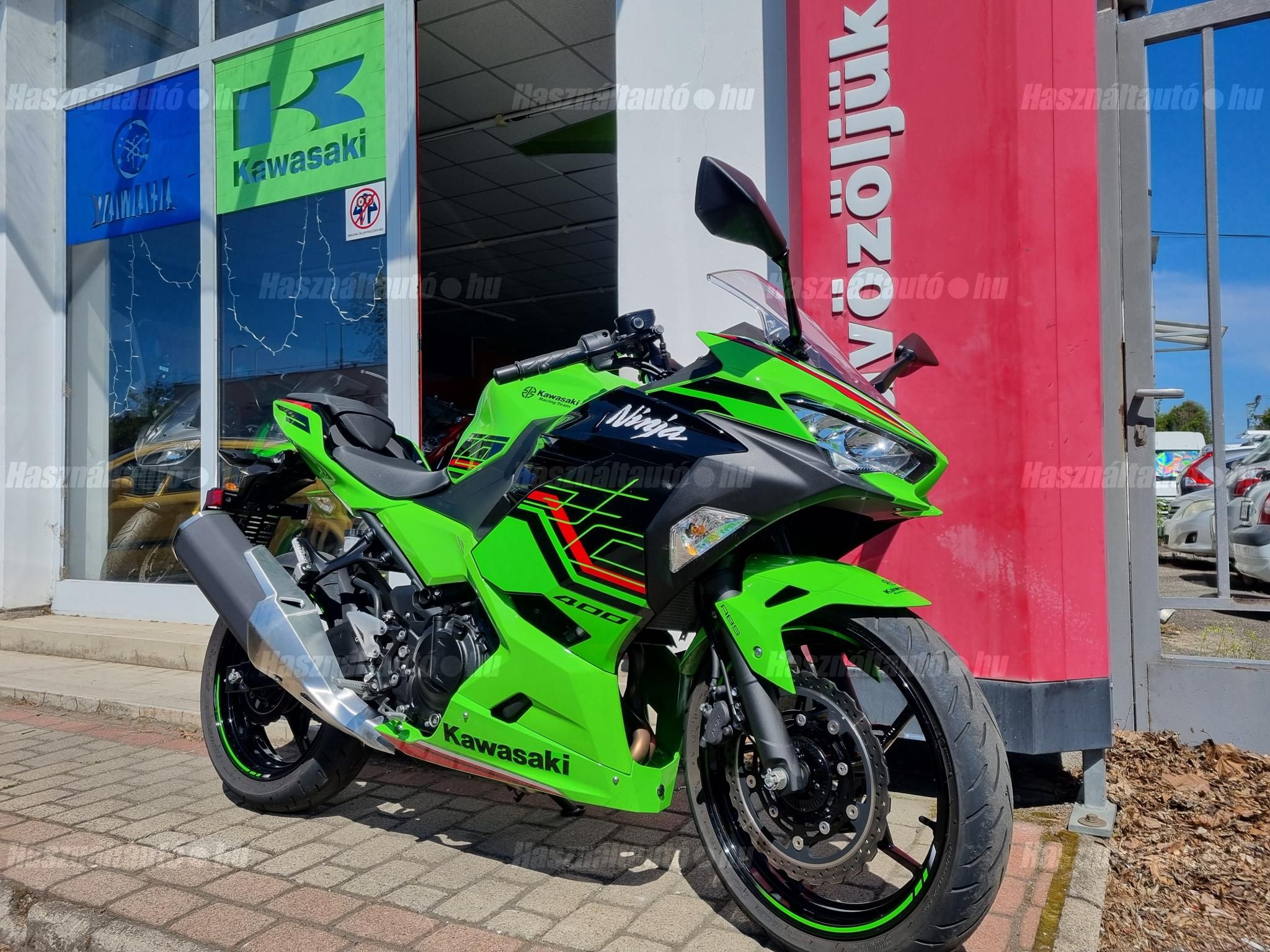KAWASAKI NINJA 400 2023/4 - 1