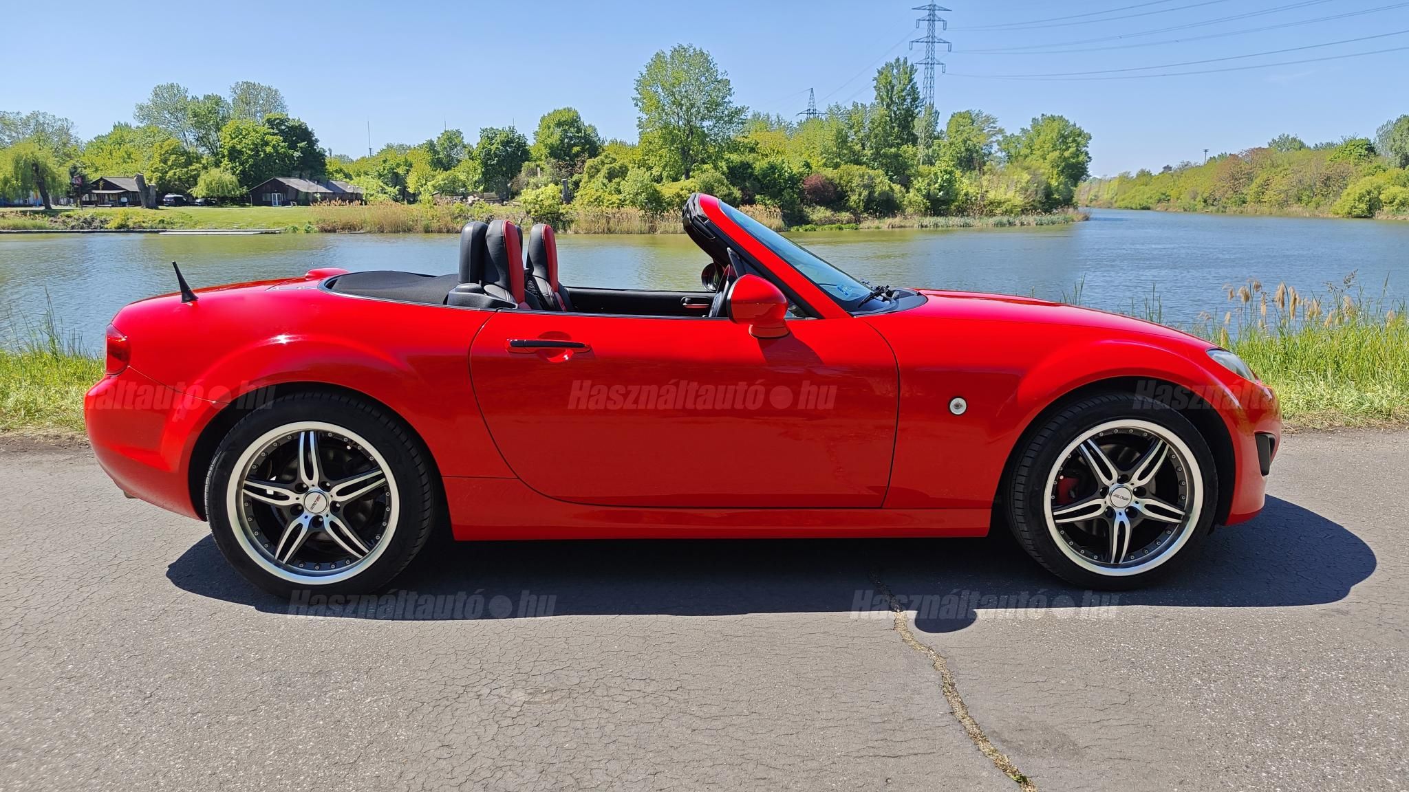 MAZDA MX-5 2011/6 - 1