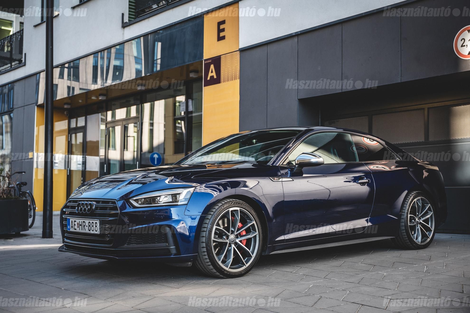 AUDI S5 2018/2 - 1