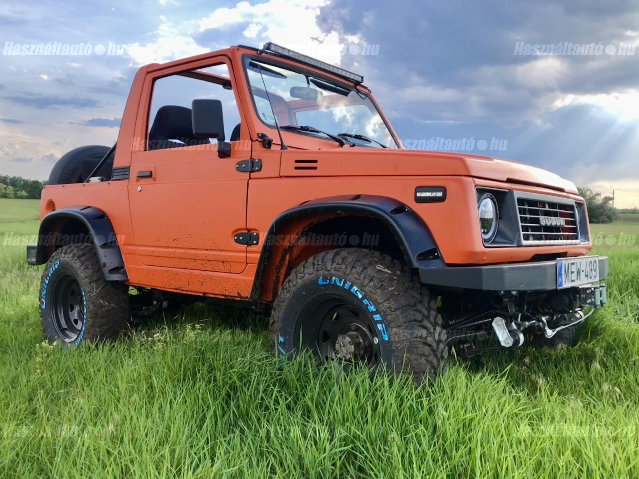 SUZUKI SJ SAMURAI 1989/10 - 1