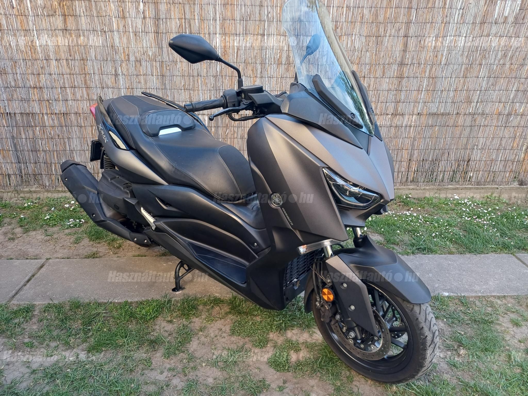YAMAHA X-MAX 400 2018/8 - 1