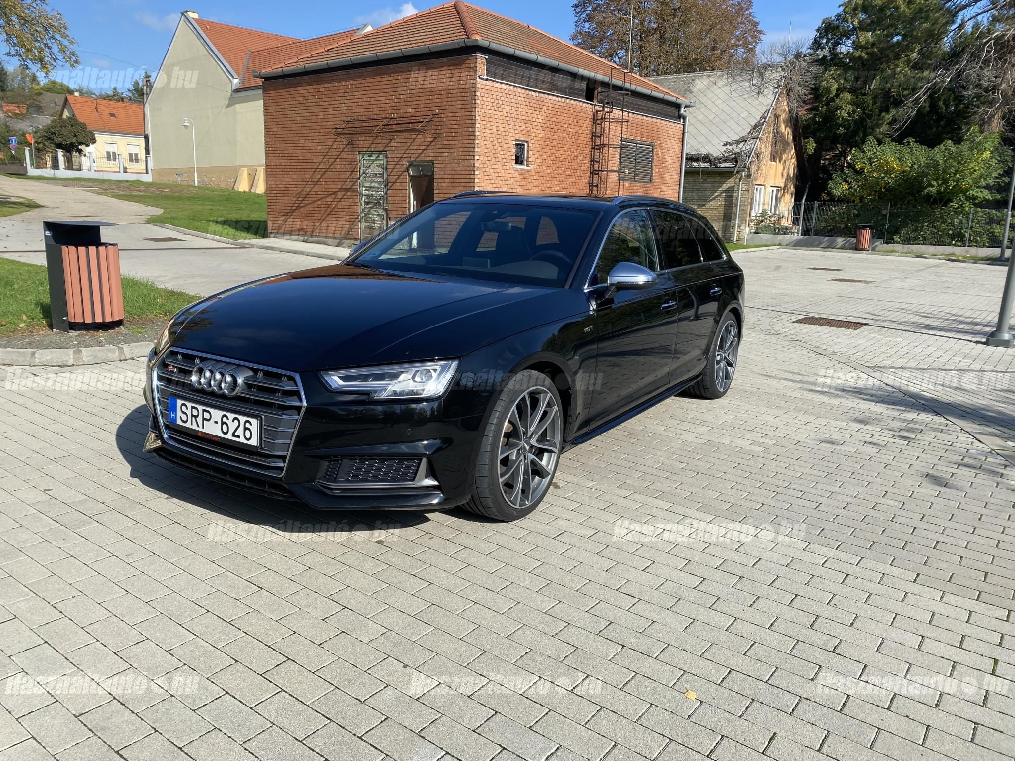 AUDI S4 2017/5 - 1