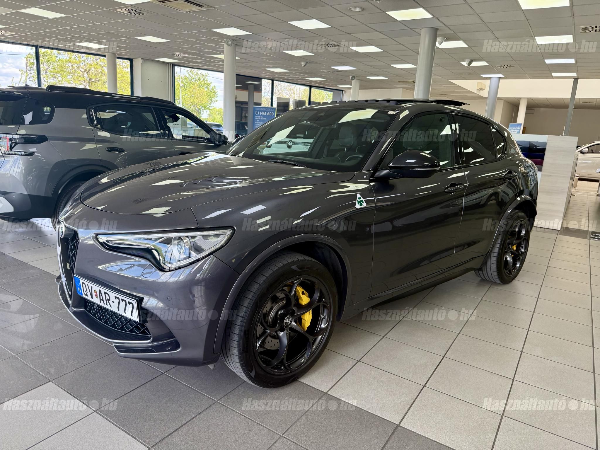 ALFA ROMEO STELVIO 2021/7 - 1