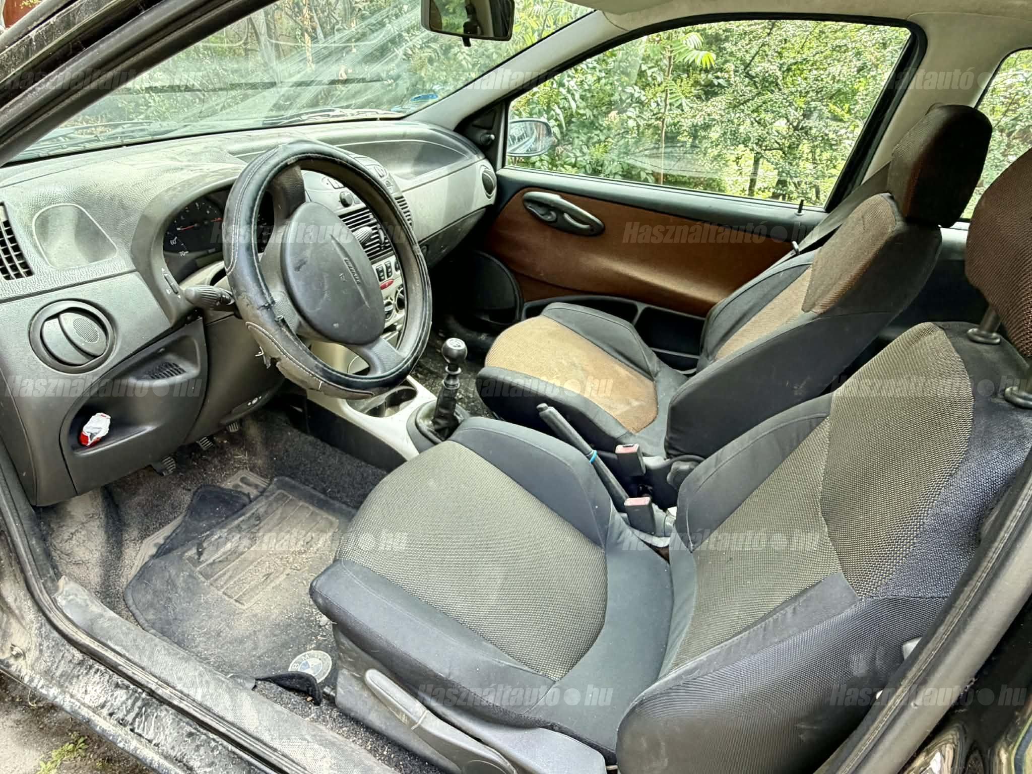 FIAT PUNTO 2002 - 1