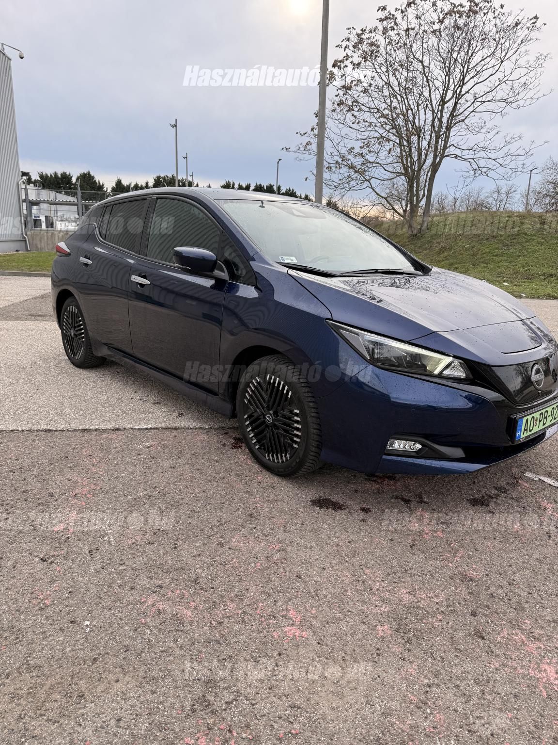 NISSAN LEAF 2022/12 - 1