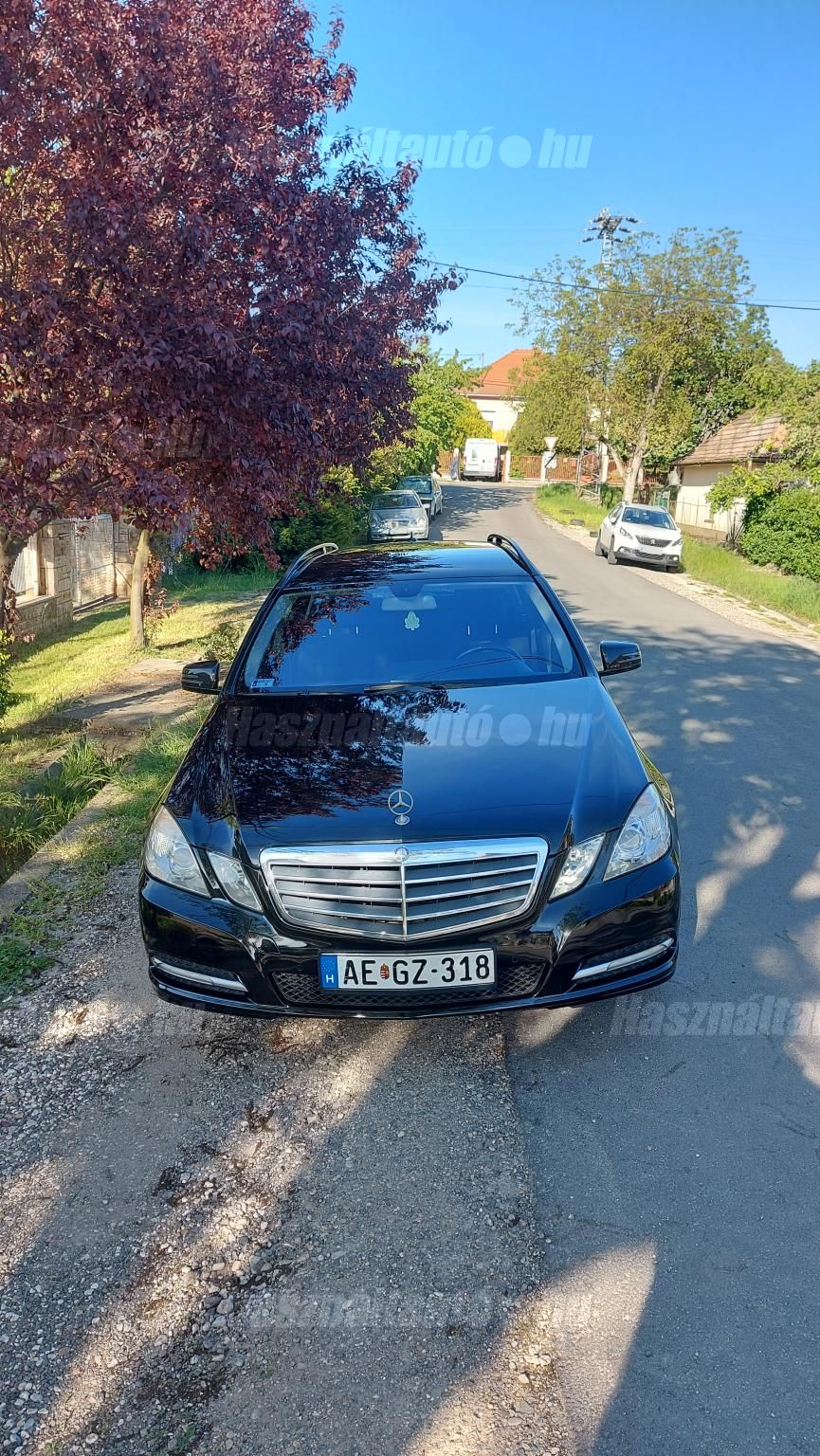 MERCEDES-BENZ E 200 2012/7 - 1