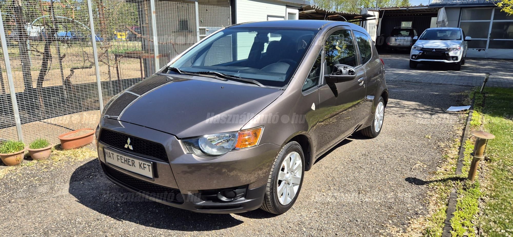 MITSUBISHI COLT 2011/7 - 1