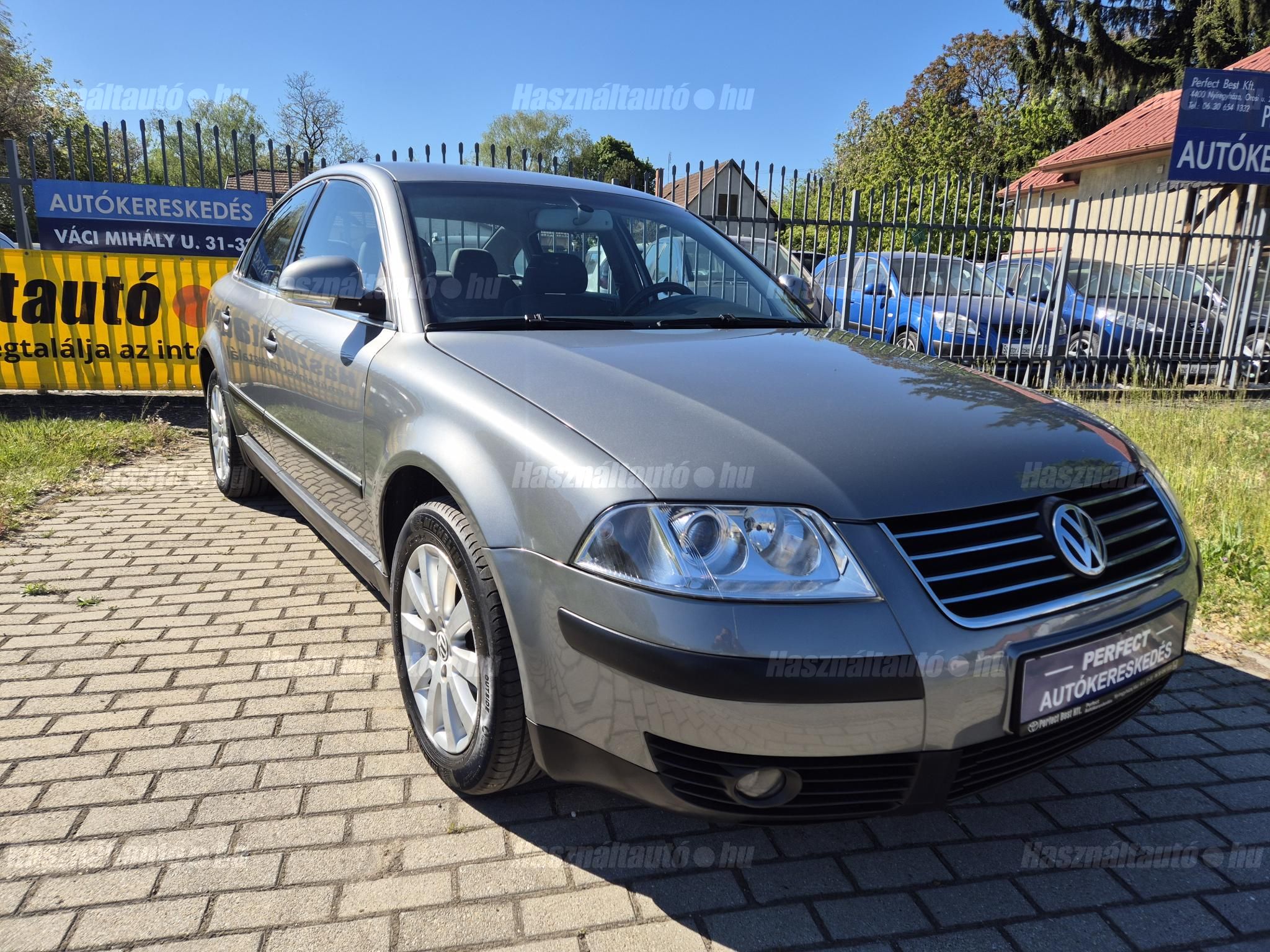 VOLKSWAGEN PASSAT 2005/8 - 1