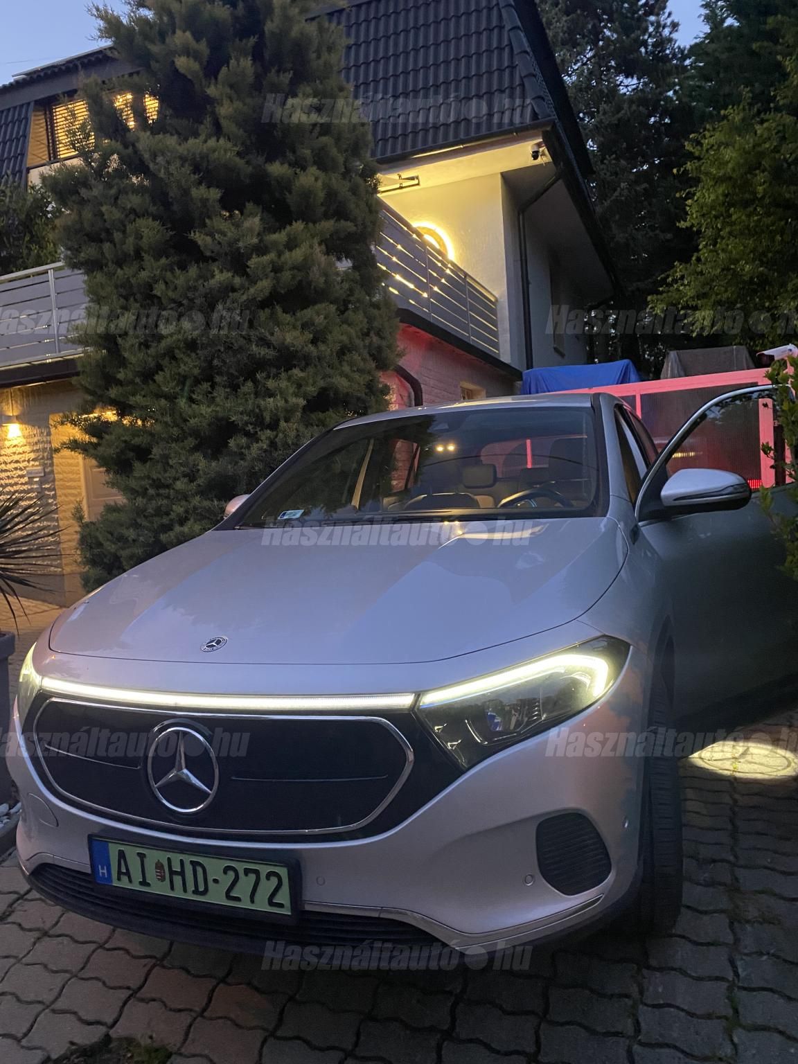 MERCEDES-BENZ EQA 2022/6 - 1