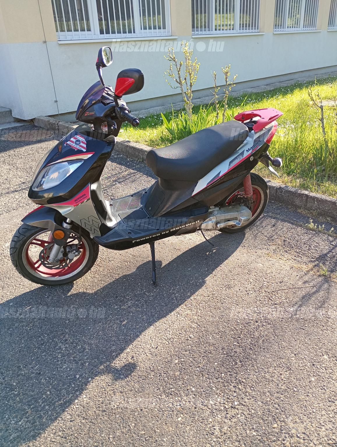 MOTOWELL MAGNET 2007/12 - 1
