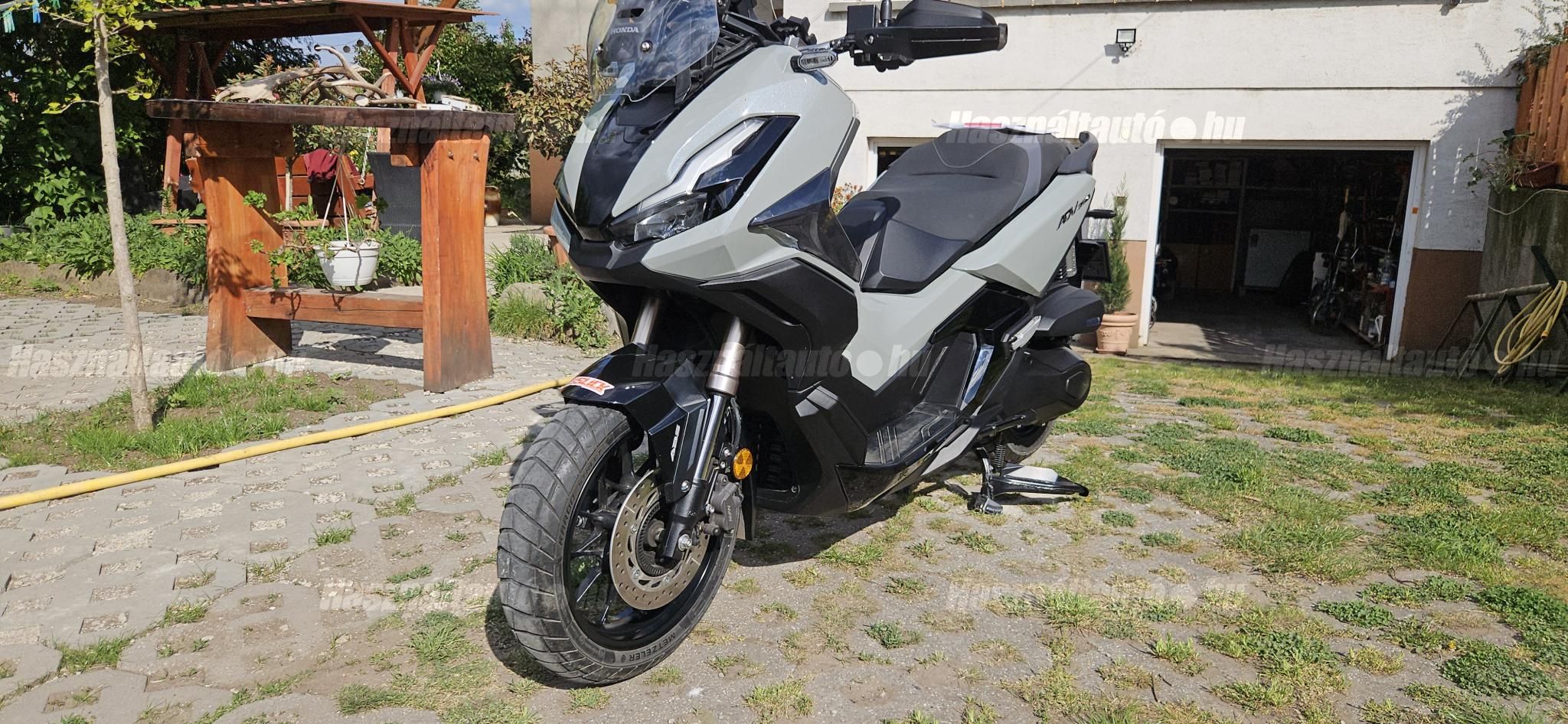 HONDA ADV 350 2024/8 - 1
