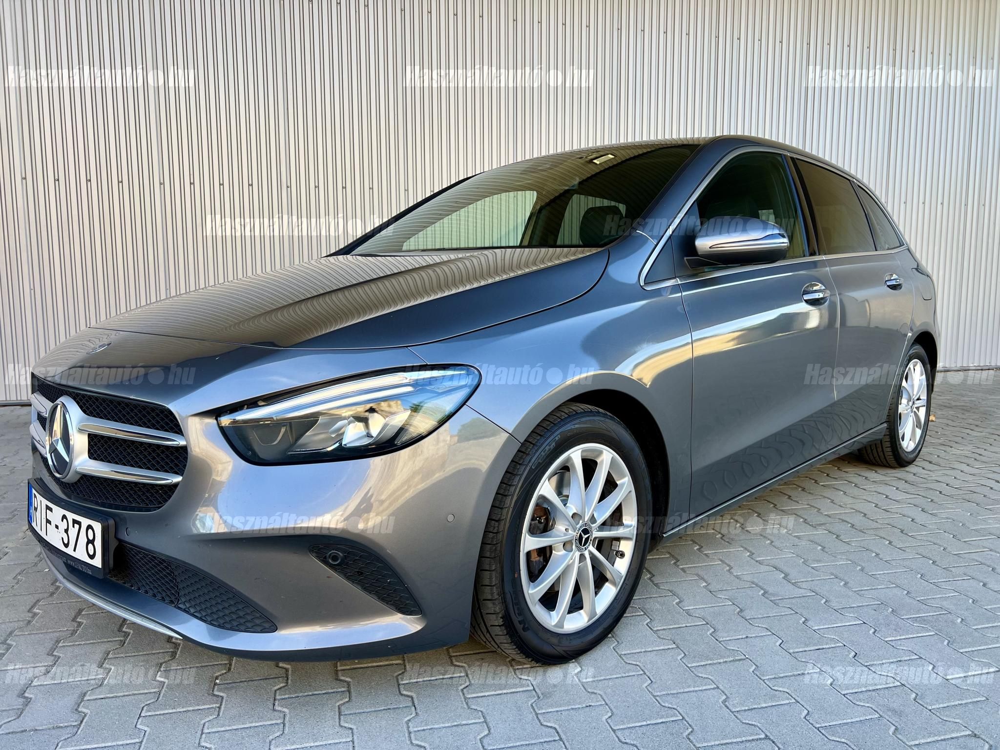 MERCEDES-BENZ B 200 2019/3 - 1