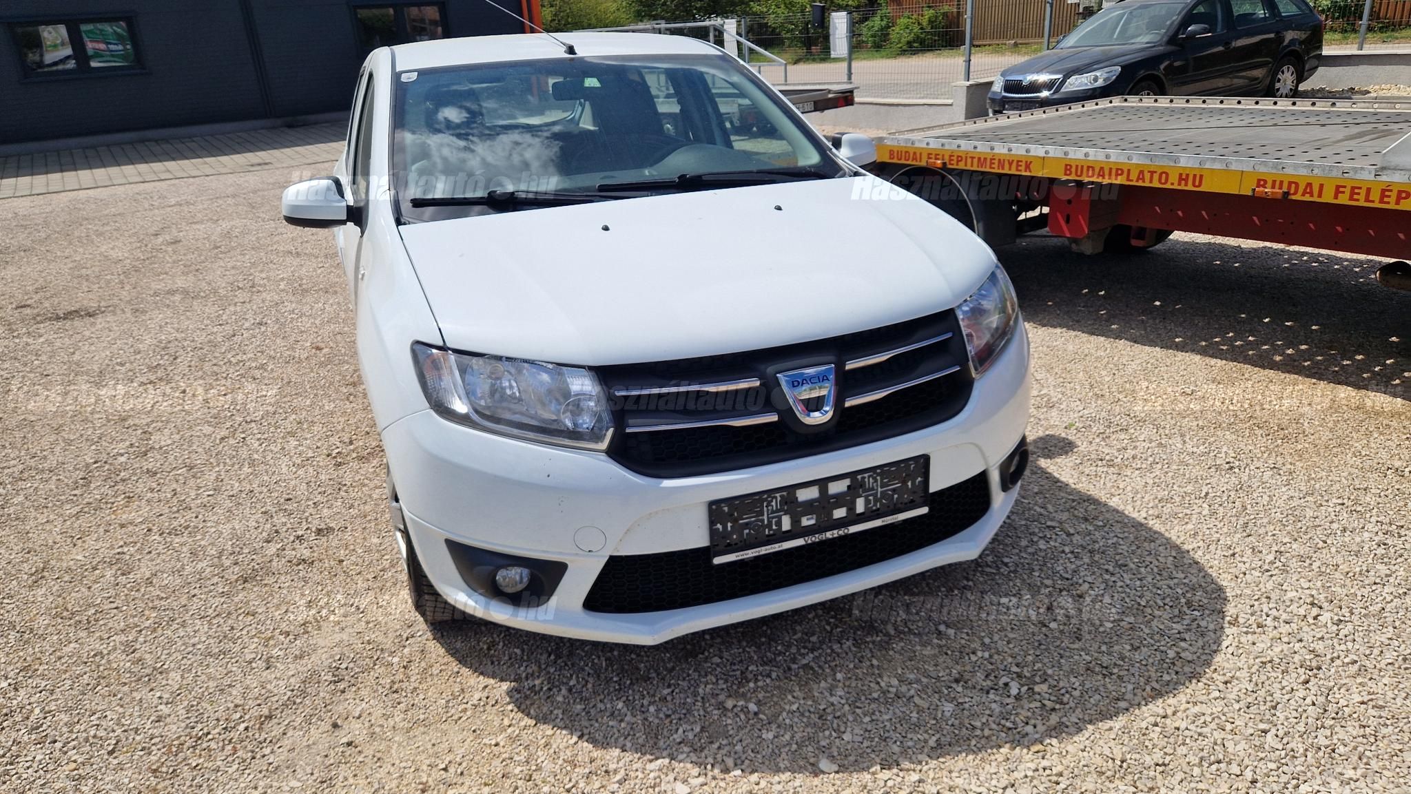 DACIA SANDERO 2014/4 - 1