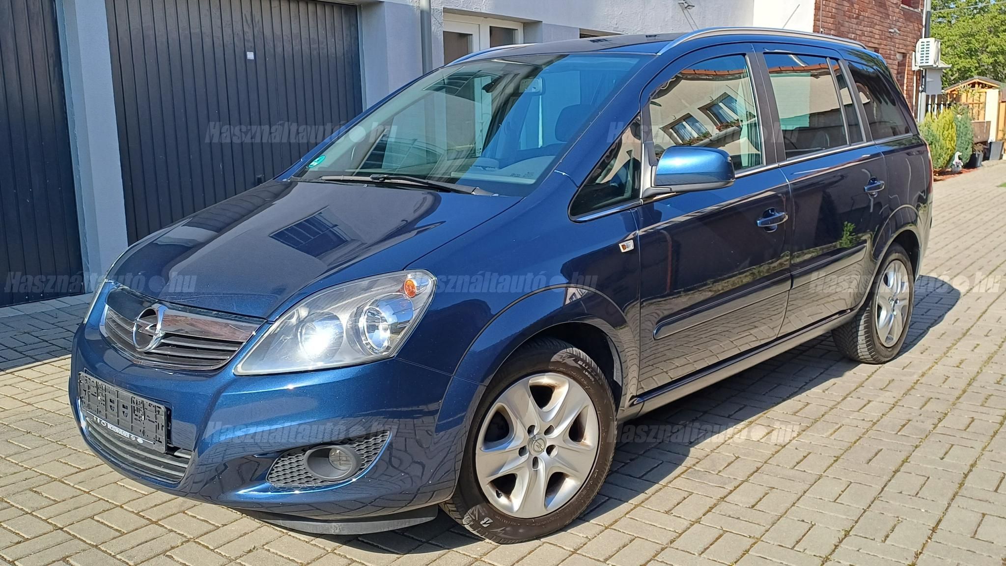 OPEL ZAFIRA 2011/9 - 1