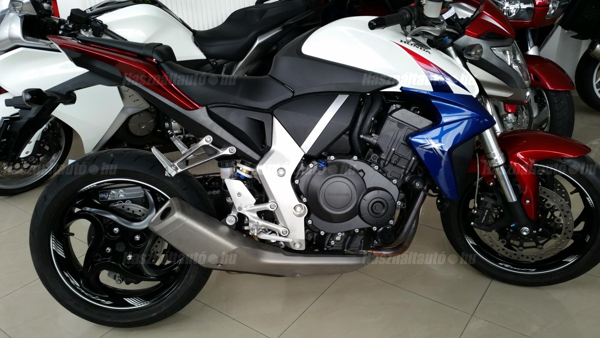 HONDA CB 1000 R 2011/11 - 1
