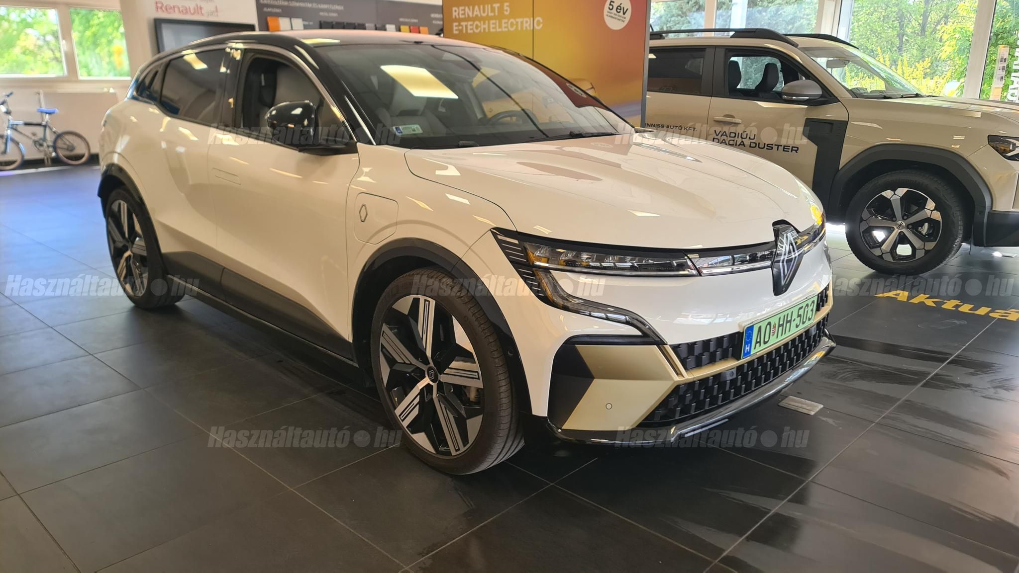 RENAULT MEGANE 2023/3 - 1