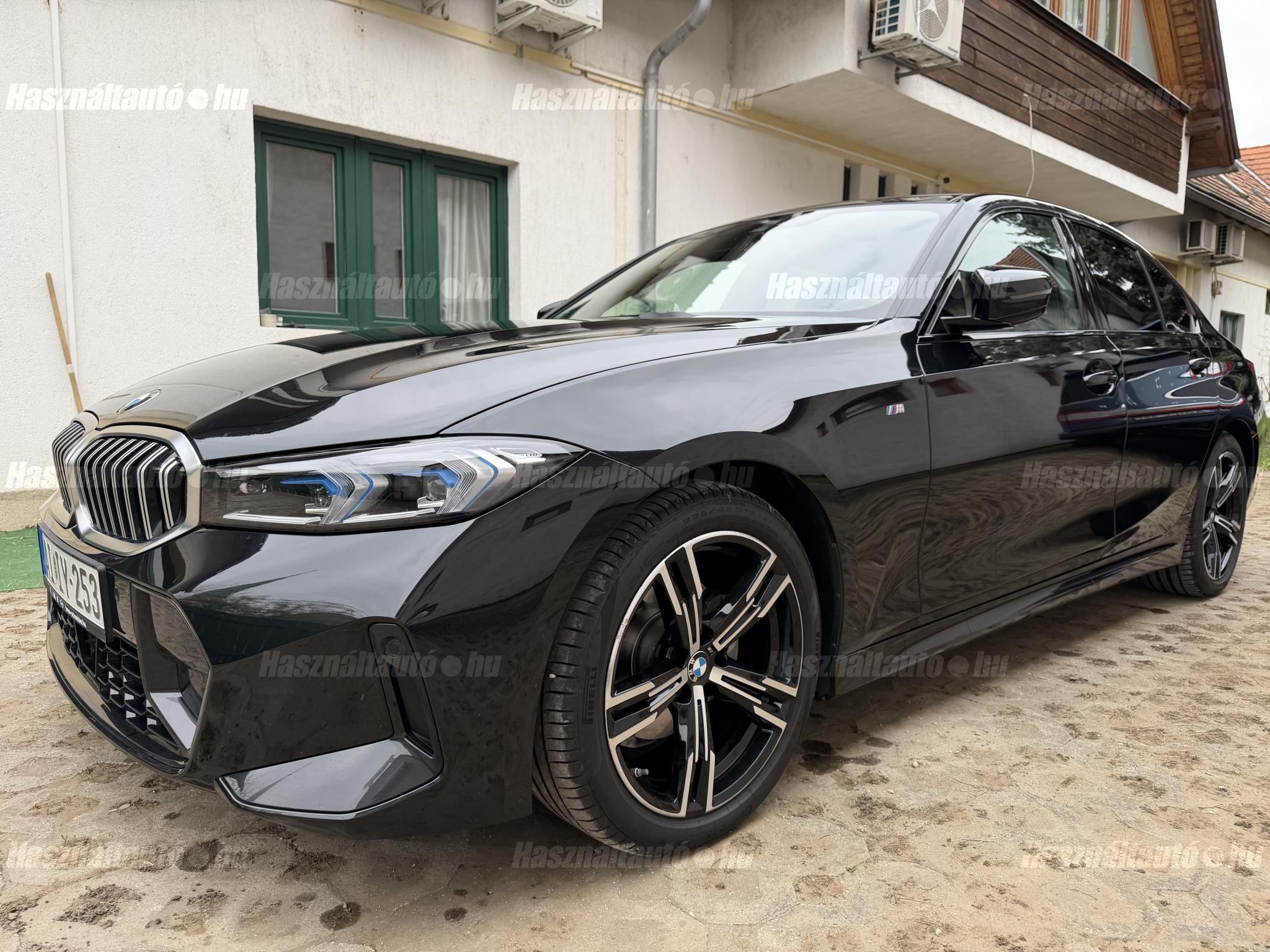 BMW 320 2024/12 - 1