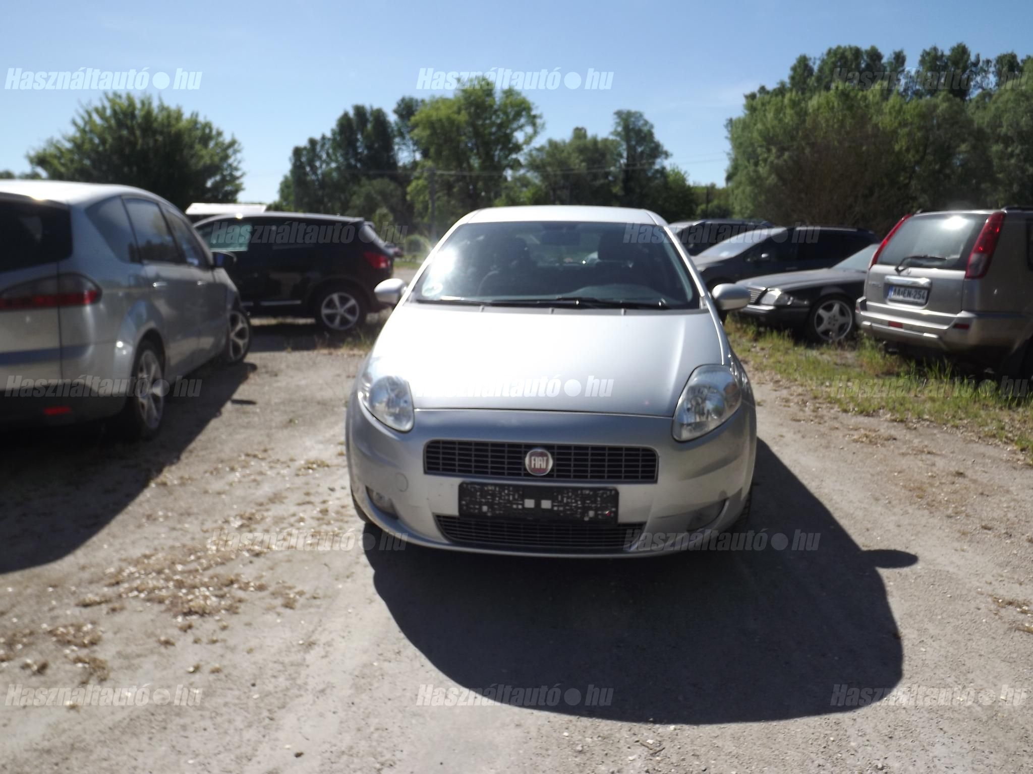 FIAT GRANDE PUNTO 2011/6 - 1