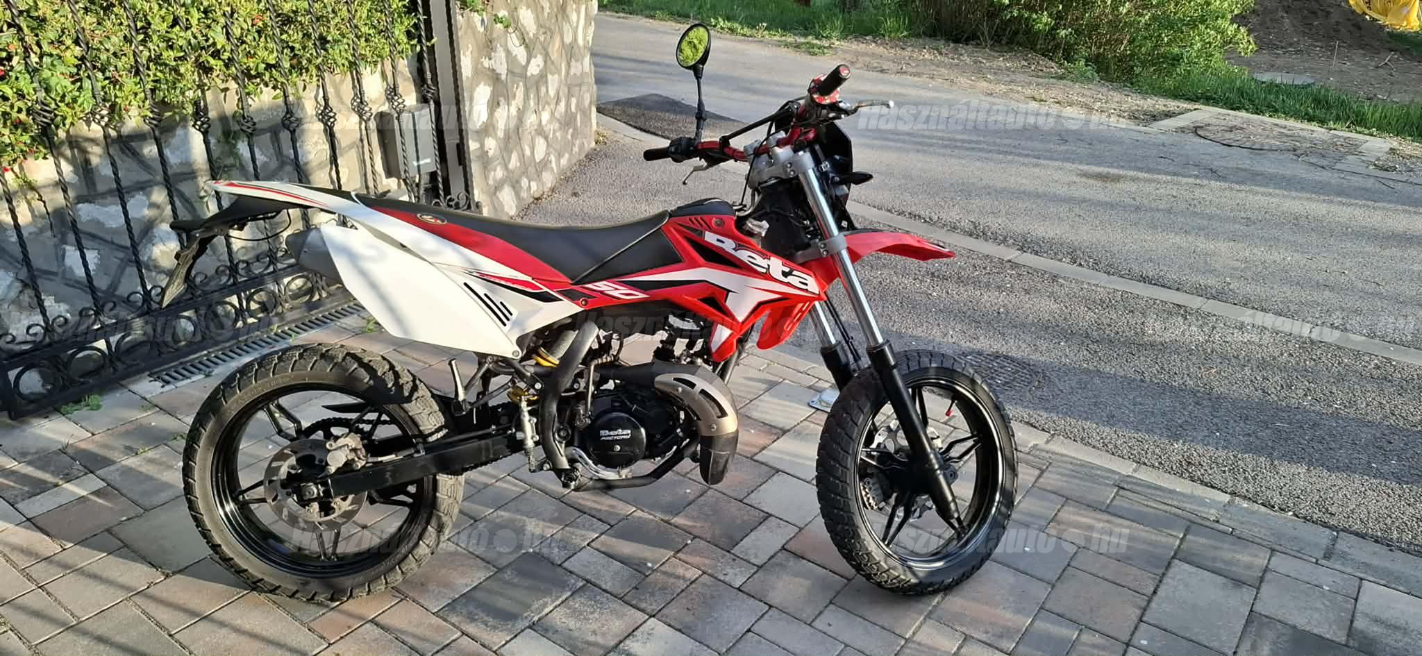 BETAMOTOR RR 50 2014 - 1