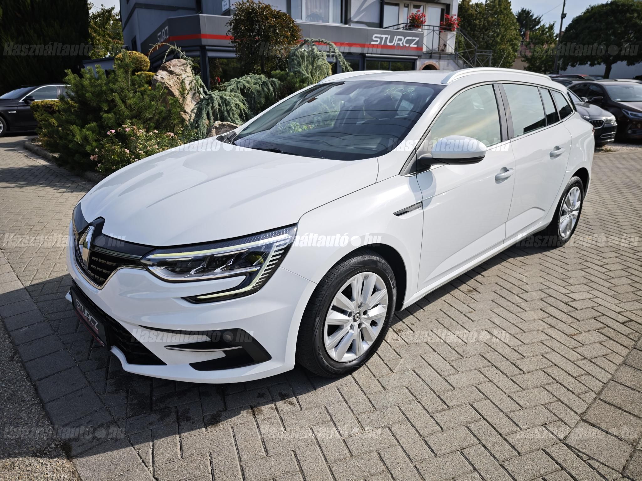 RENAULT MEGANE 2021/10 - 1