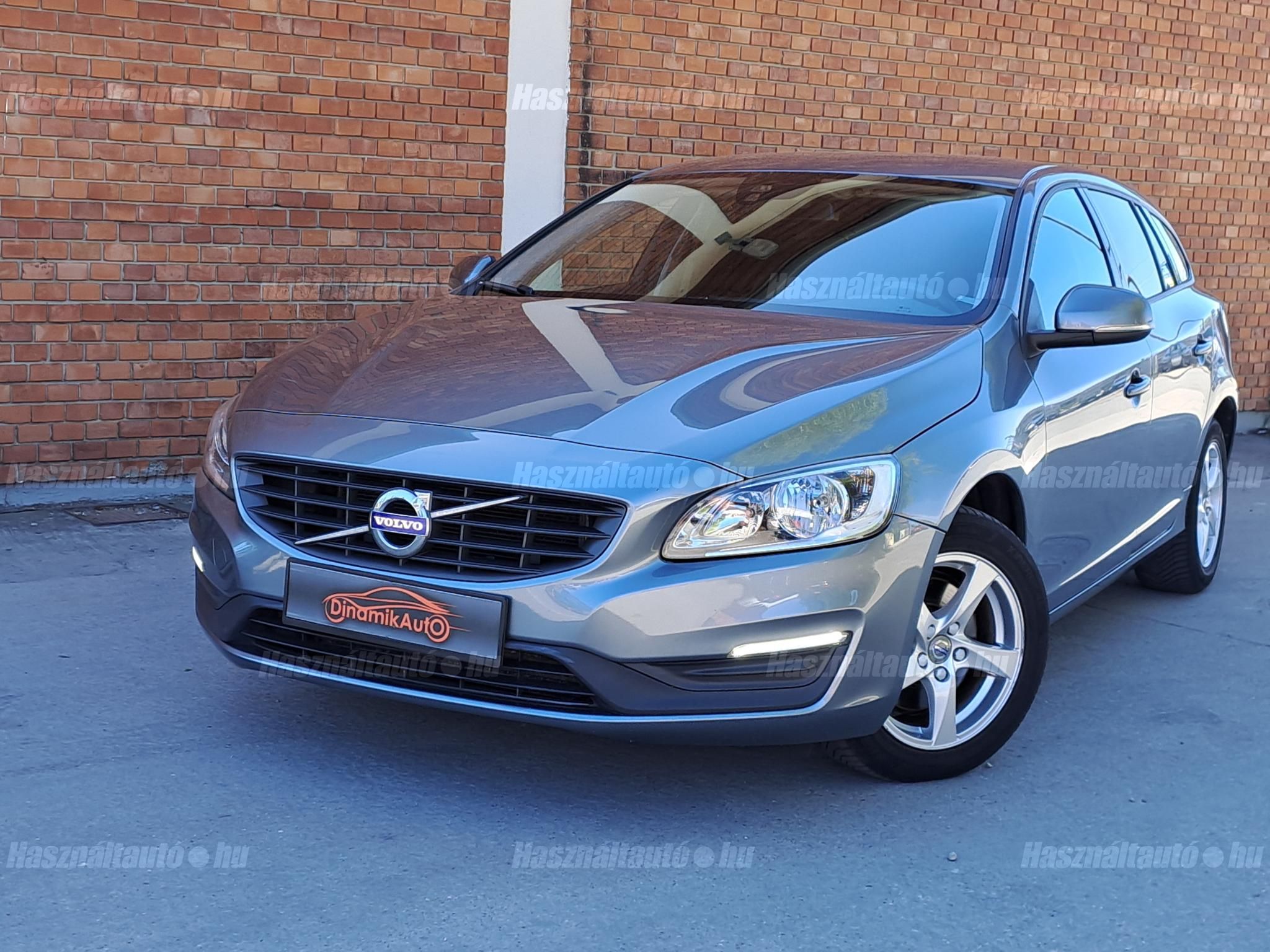 VOLVO V60 2017/2 - 1