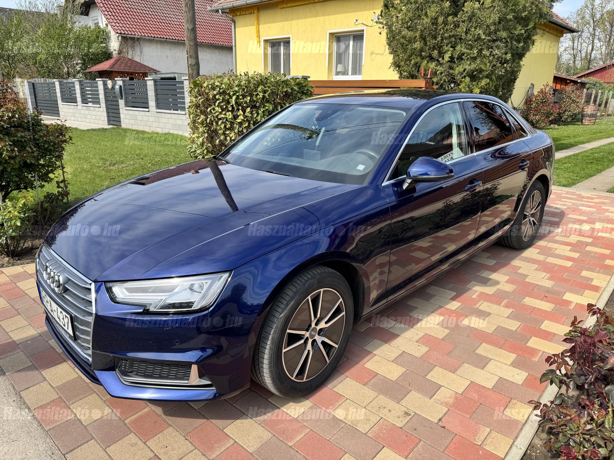 AUDI A4 2019 - 1