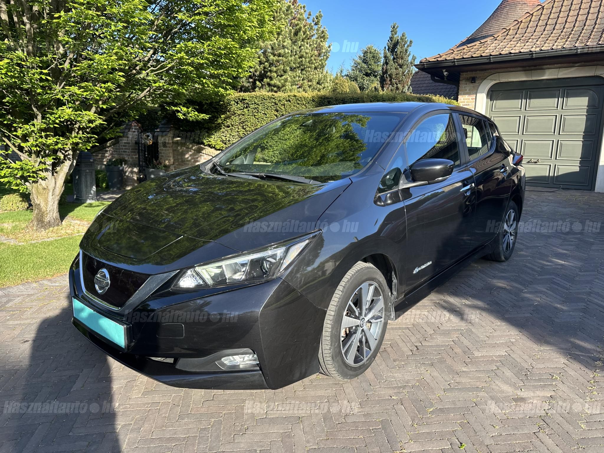 NISSAN LEAF 2020/7 - 1