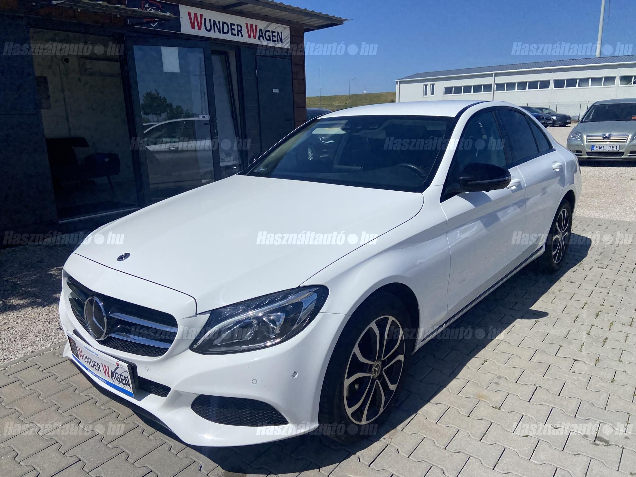 MERCEDES-BENZ C 250 2018/9 - 1