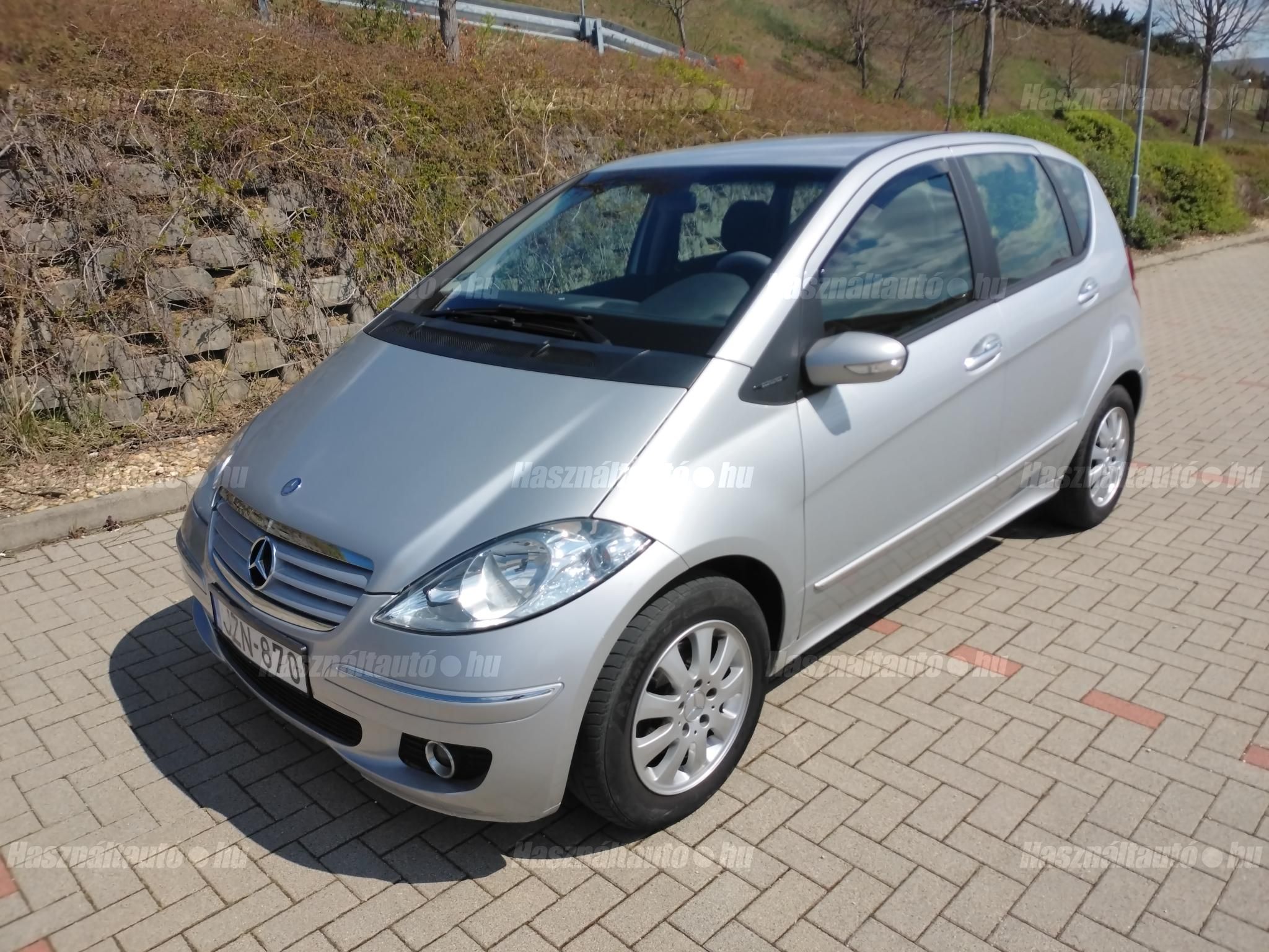 MERCEDES-BENZ A 180 2004/11 - 1