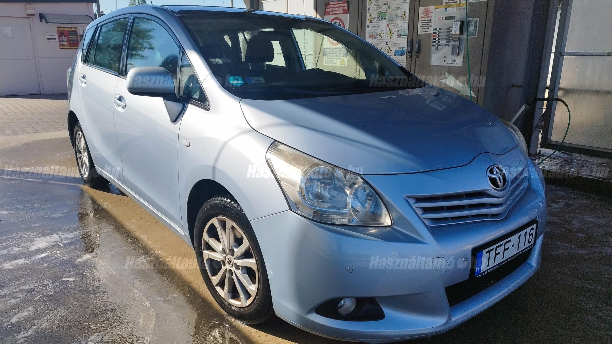 TOYOTA VERSO 2011/8 - 1