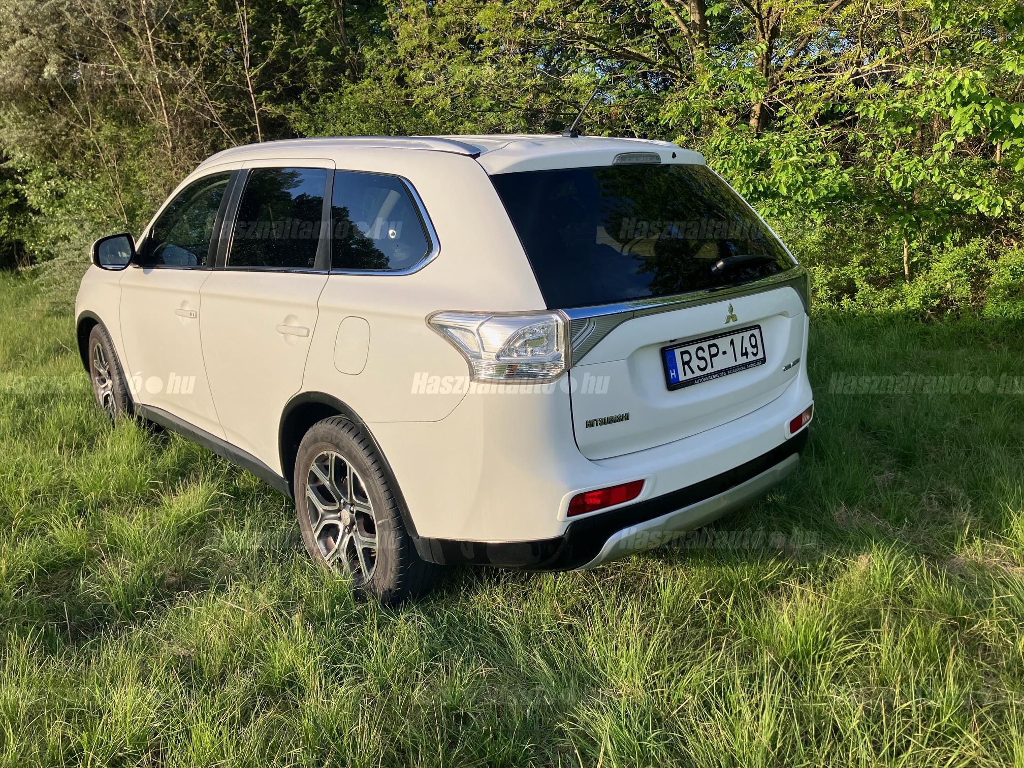 MITSUBISHI OUTLANDER 2014/7 - 1