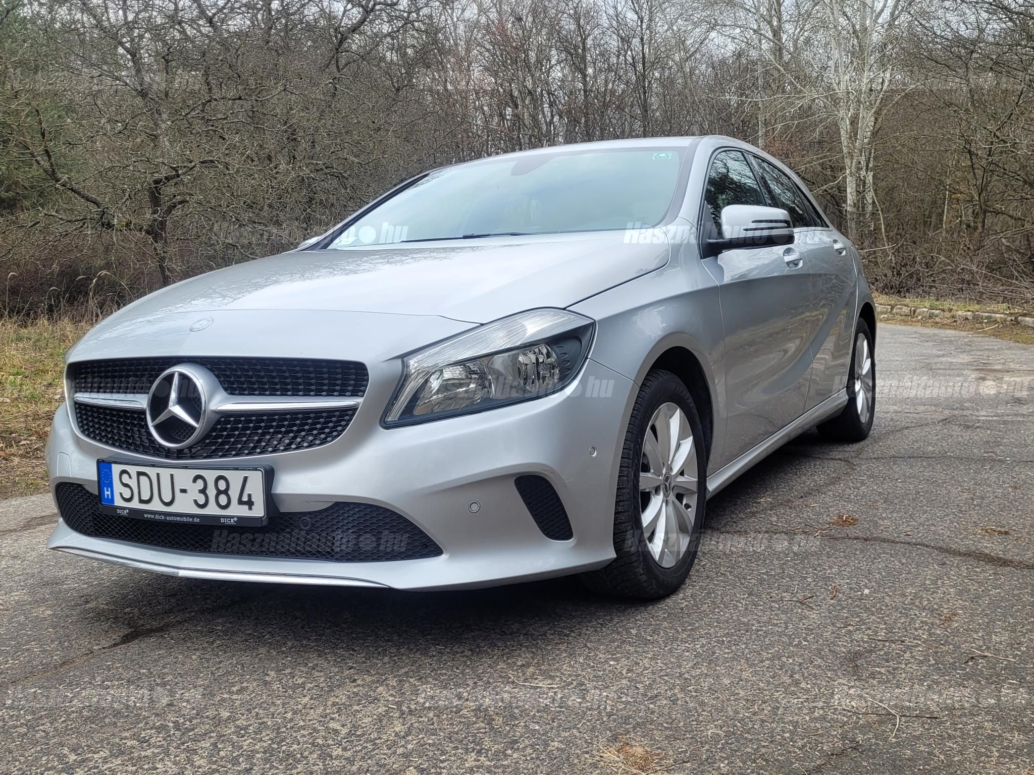MERCEDES-BENZ A 180 2016/7 - 1