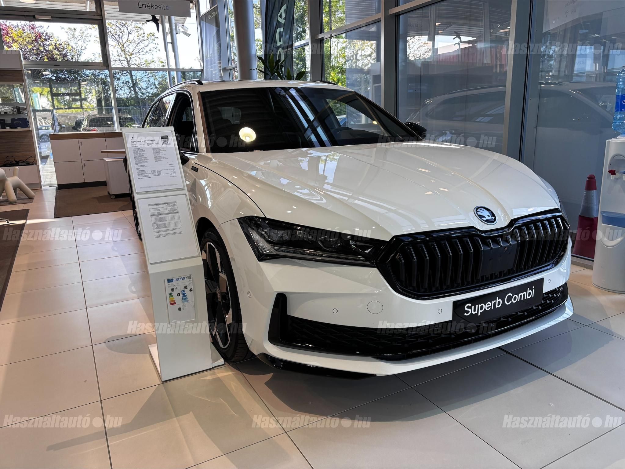 SKODA SUPERB 2026 - 1