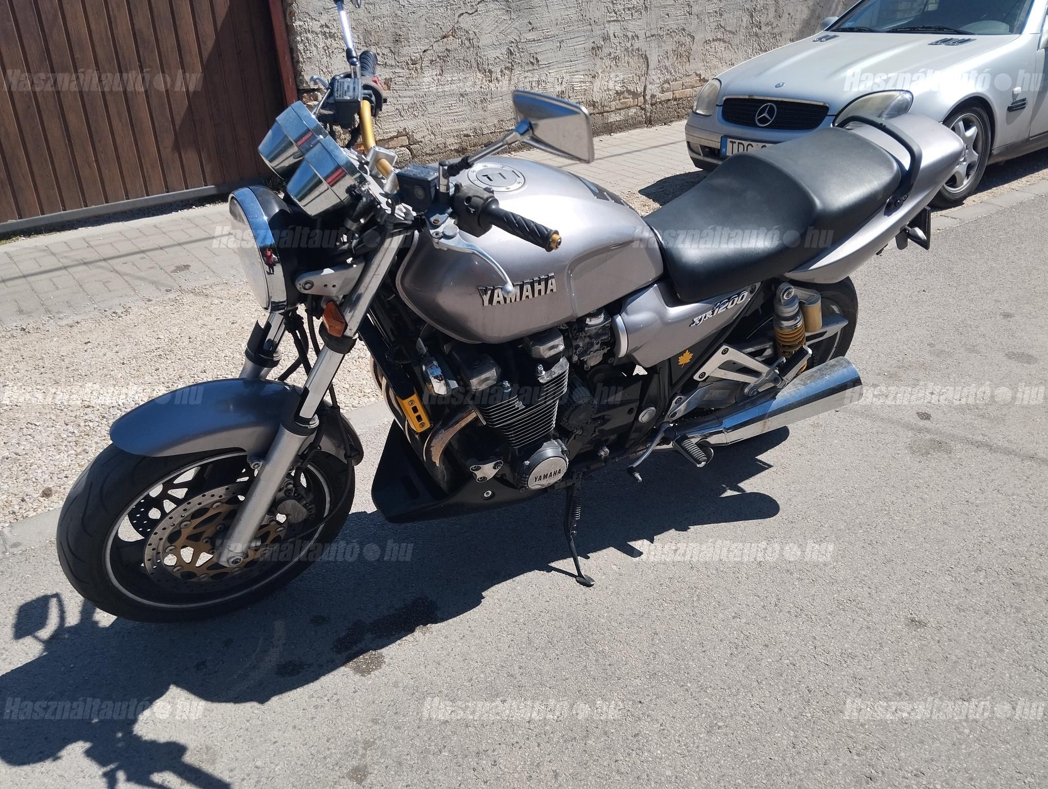 YAMAHA XJR 1200 1999/2 - 1