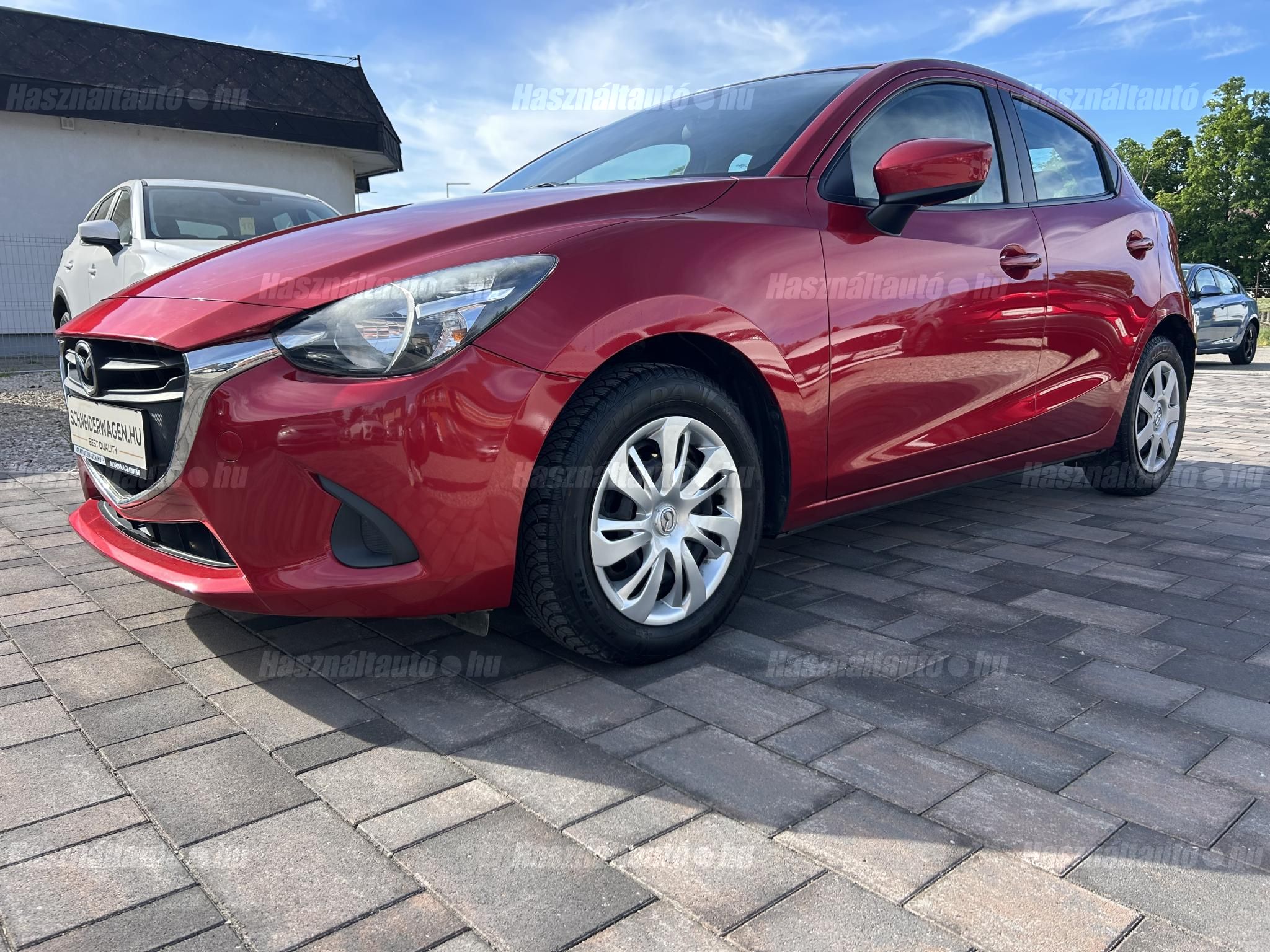 MAZDA 2 2015/8 - 1