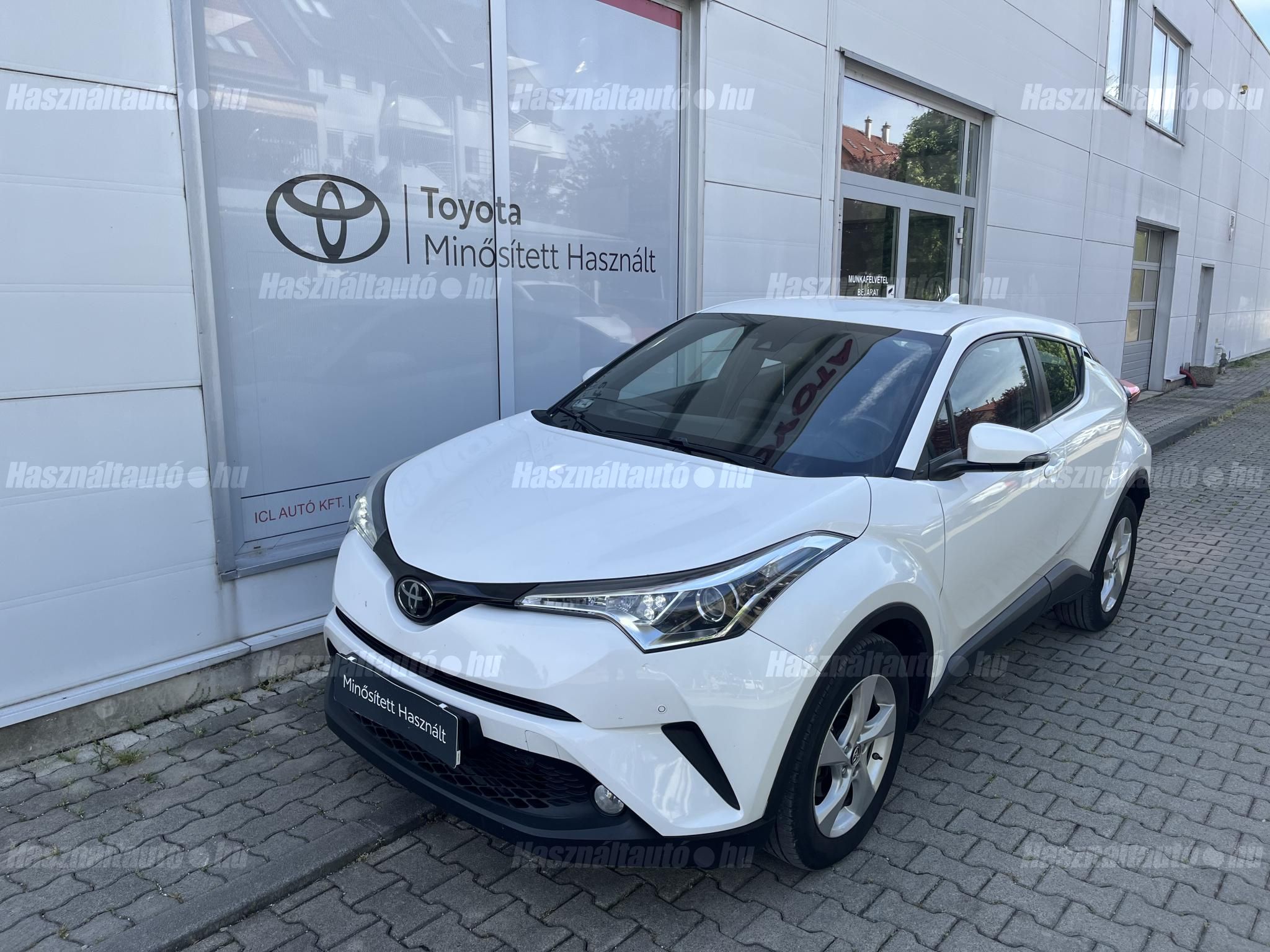 TOYOTA C-HR 2018/10 - 1